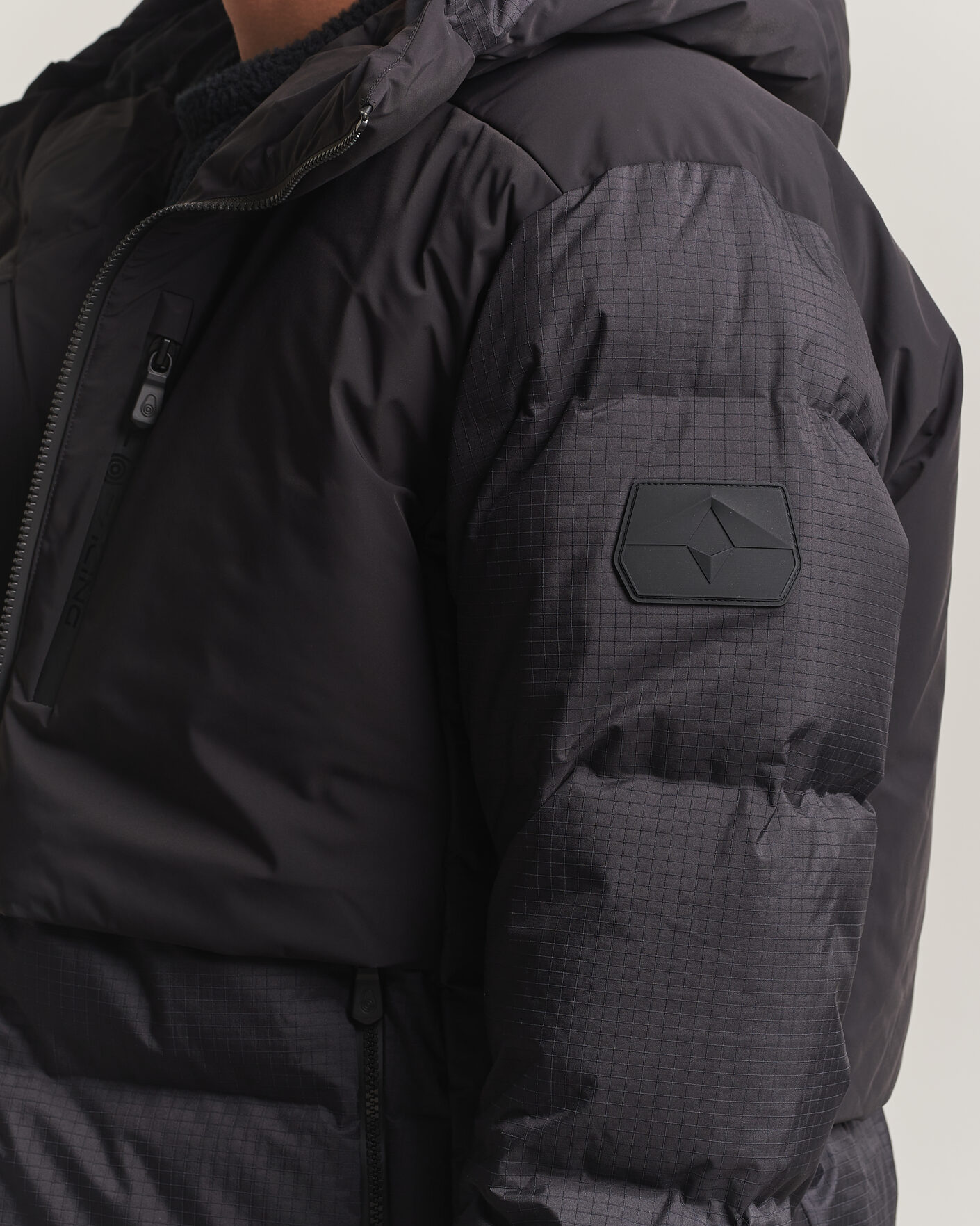 Mies | Takit | Sail Racing | Polar Down Hooded Parka Carbon