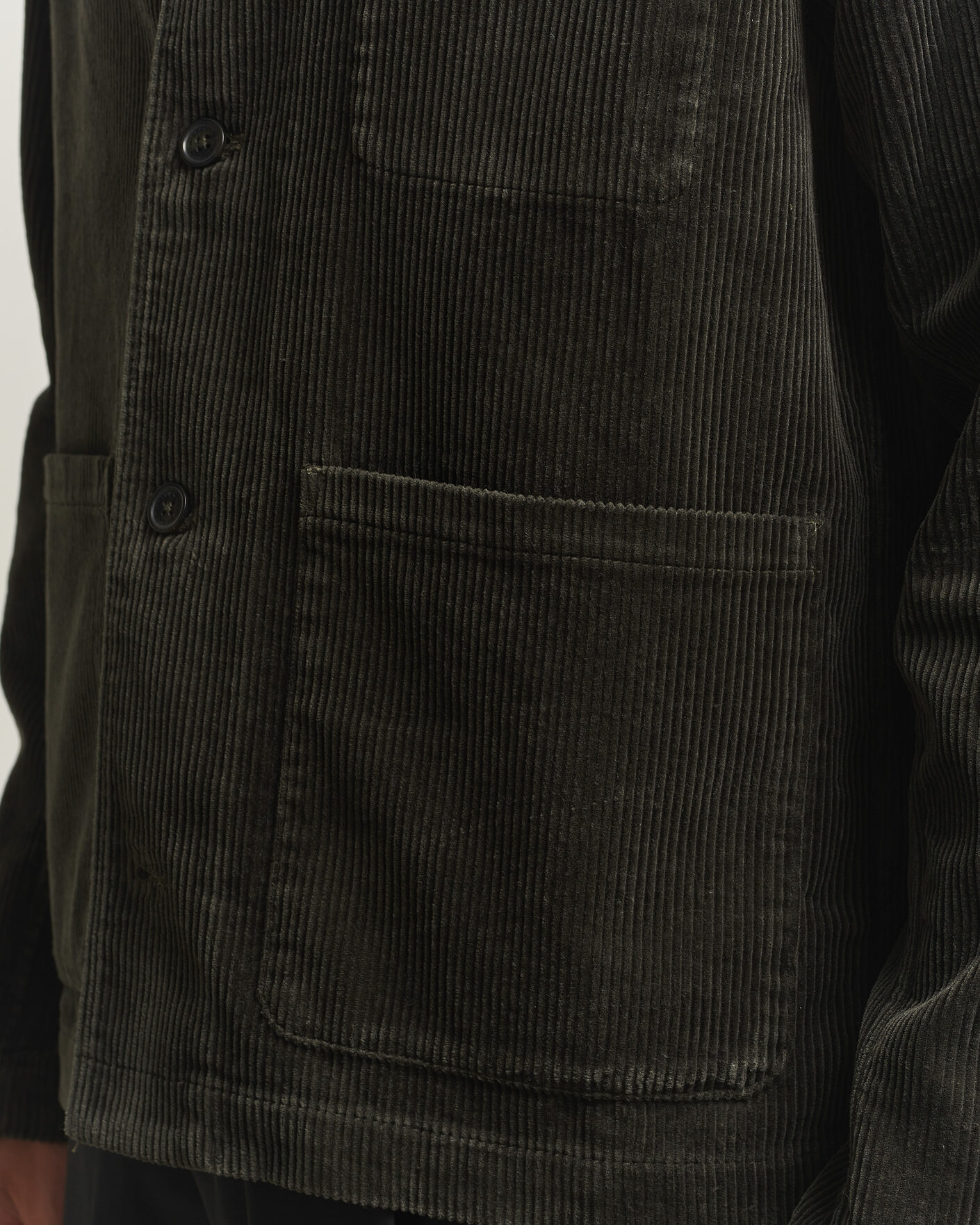 Mies | Kauluspaidat | NN07 | Morgan Corduroy Overshirt Dark Army