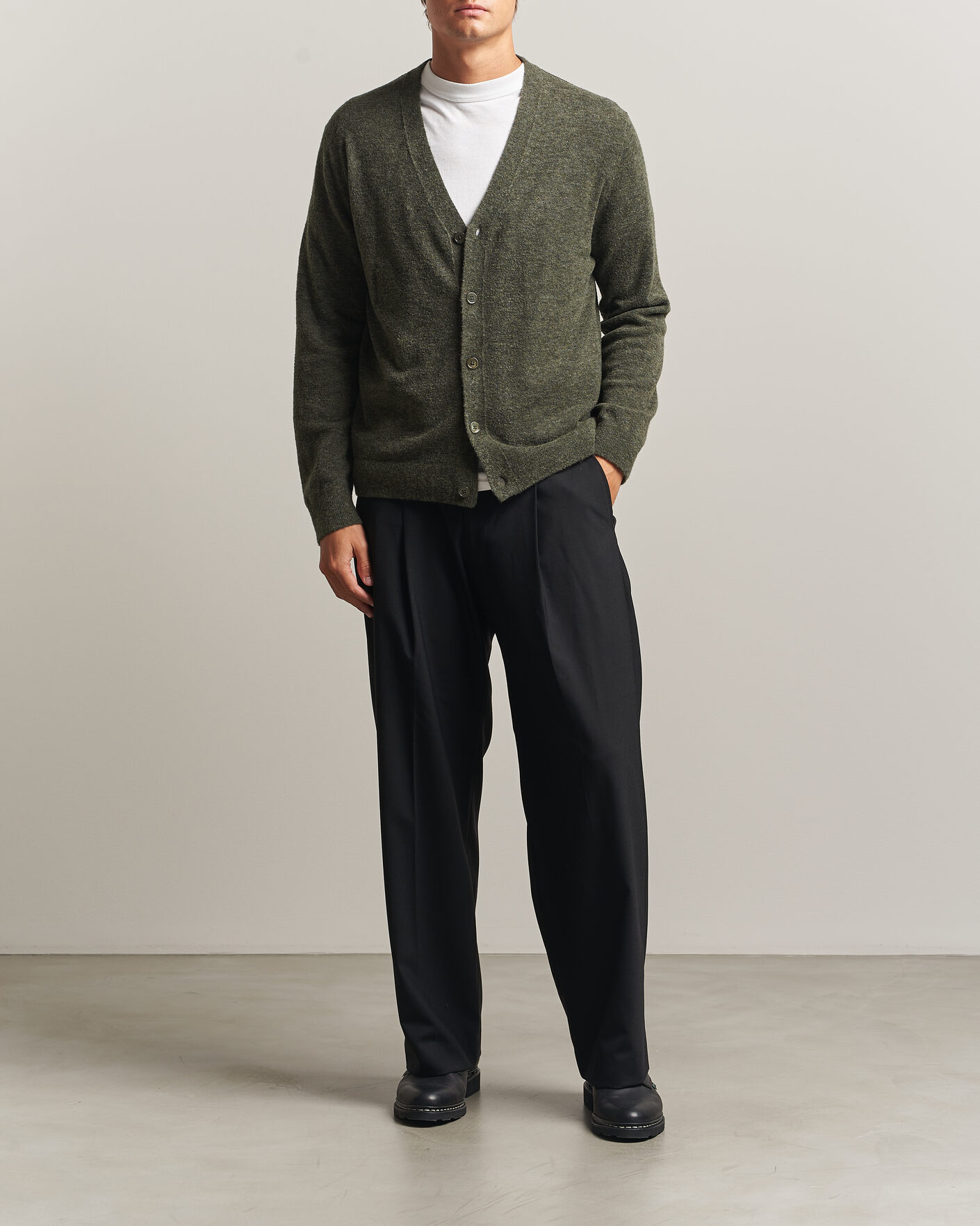 Mies | Puserot | NN07 | Gavin Brushed Wool Knitted Cardigan Dark Army