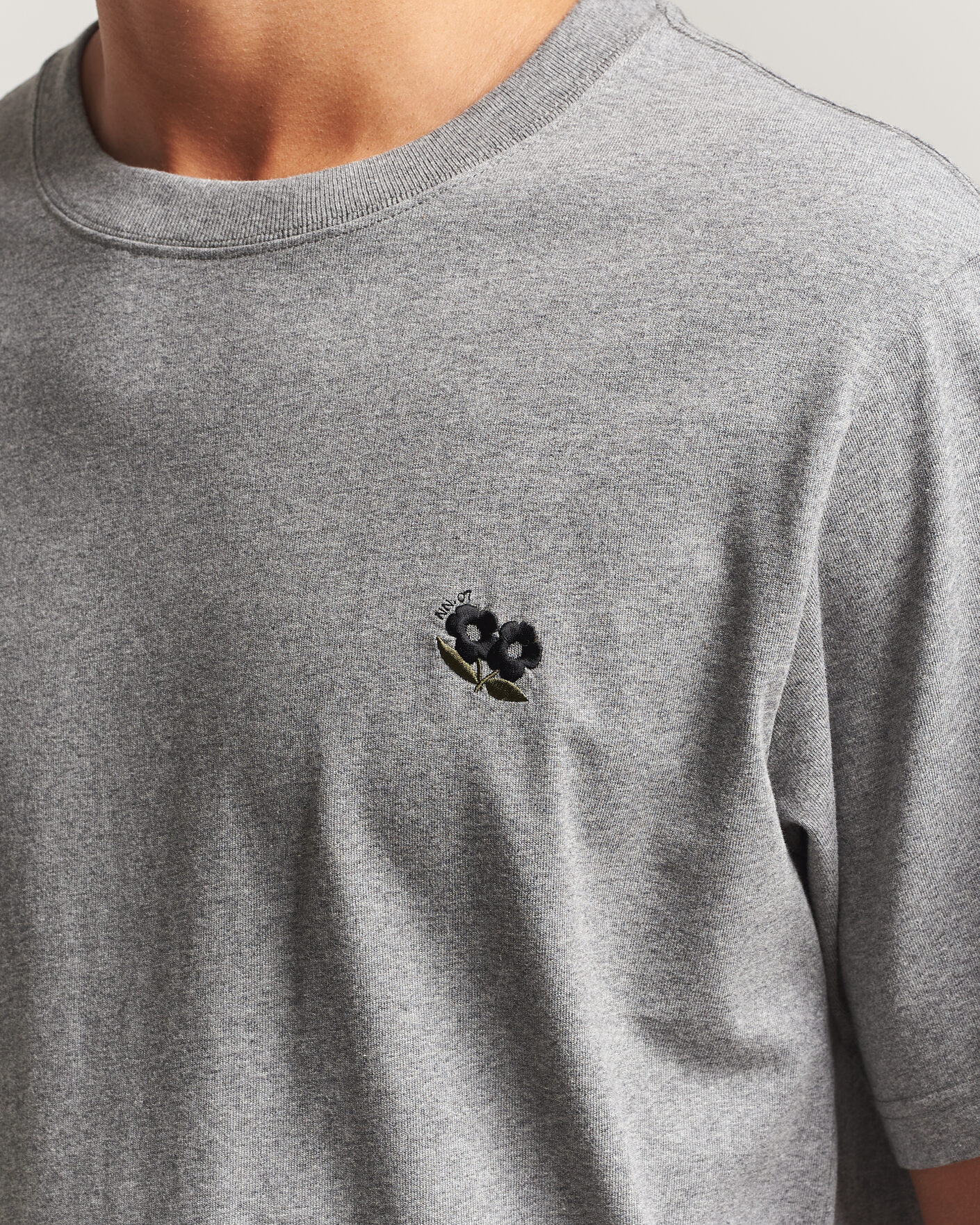 Mies | T-paidat | NN07 | Jett Embroidered Crew Neck T-Shirt Grey Melange