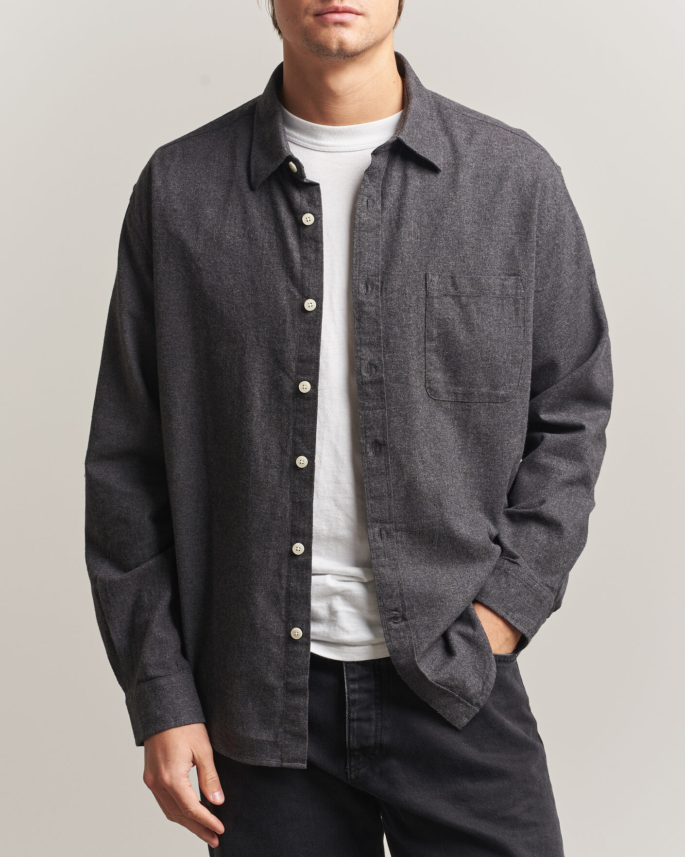Mies | Kauluspaidat | NN07 | Dino Brushed Flannel Shirt Dark Grey