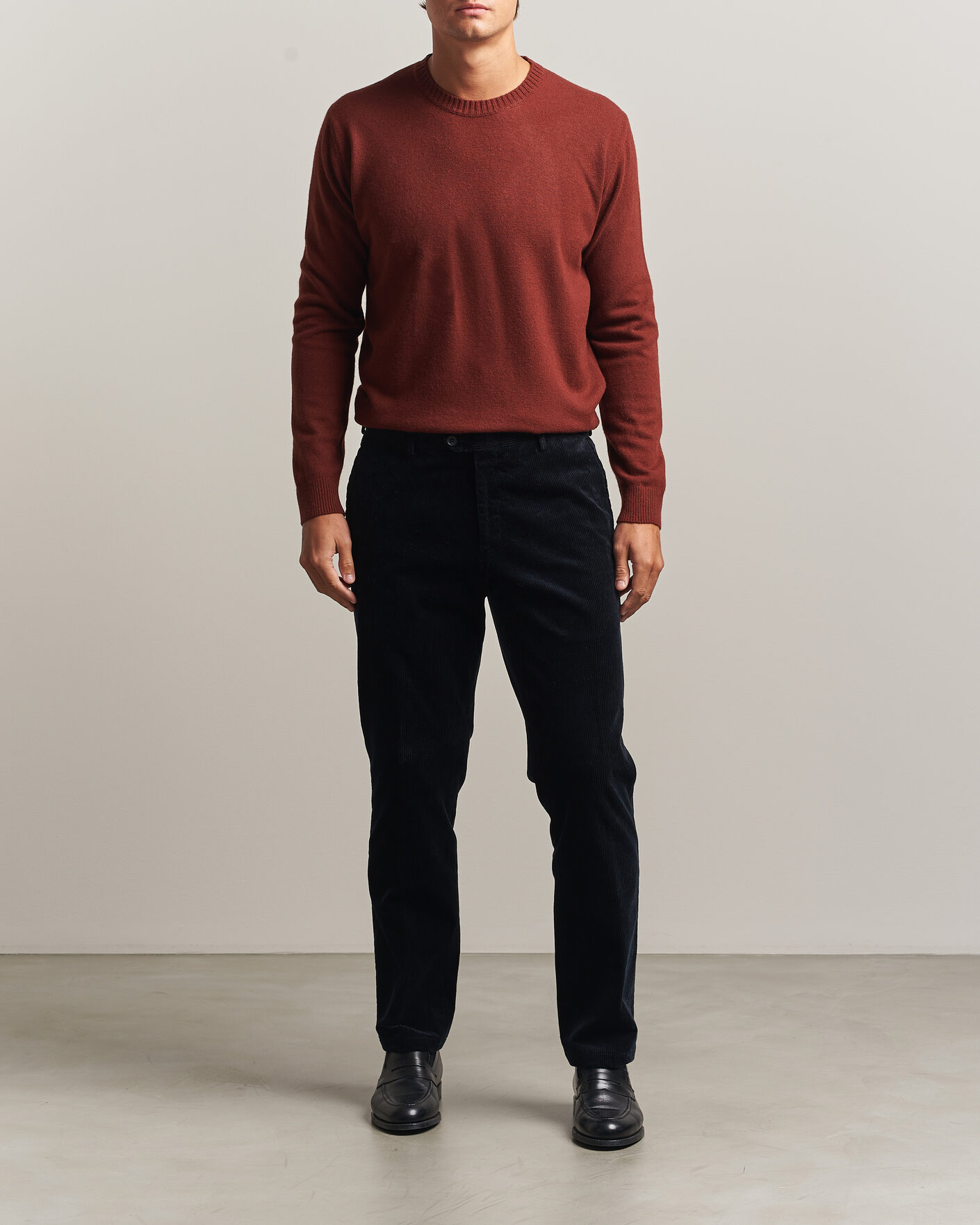 Mies | Puserot | Oscar Jacobson | Valter Wool/Cashmere Round Neck Orange Rust