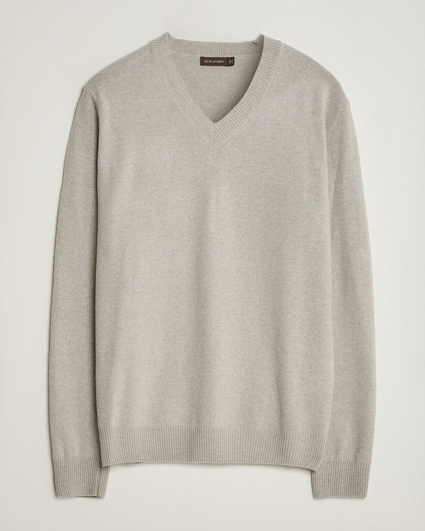 Mies | Puserot | Oscar Jacobson | Gregor Wool/Cashmere V-Neck Light Beige
