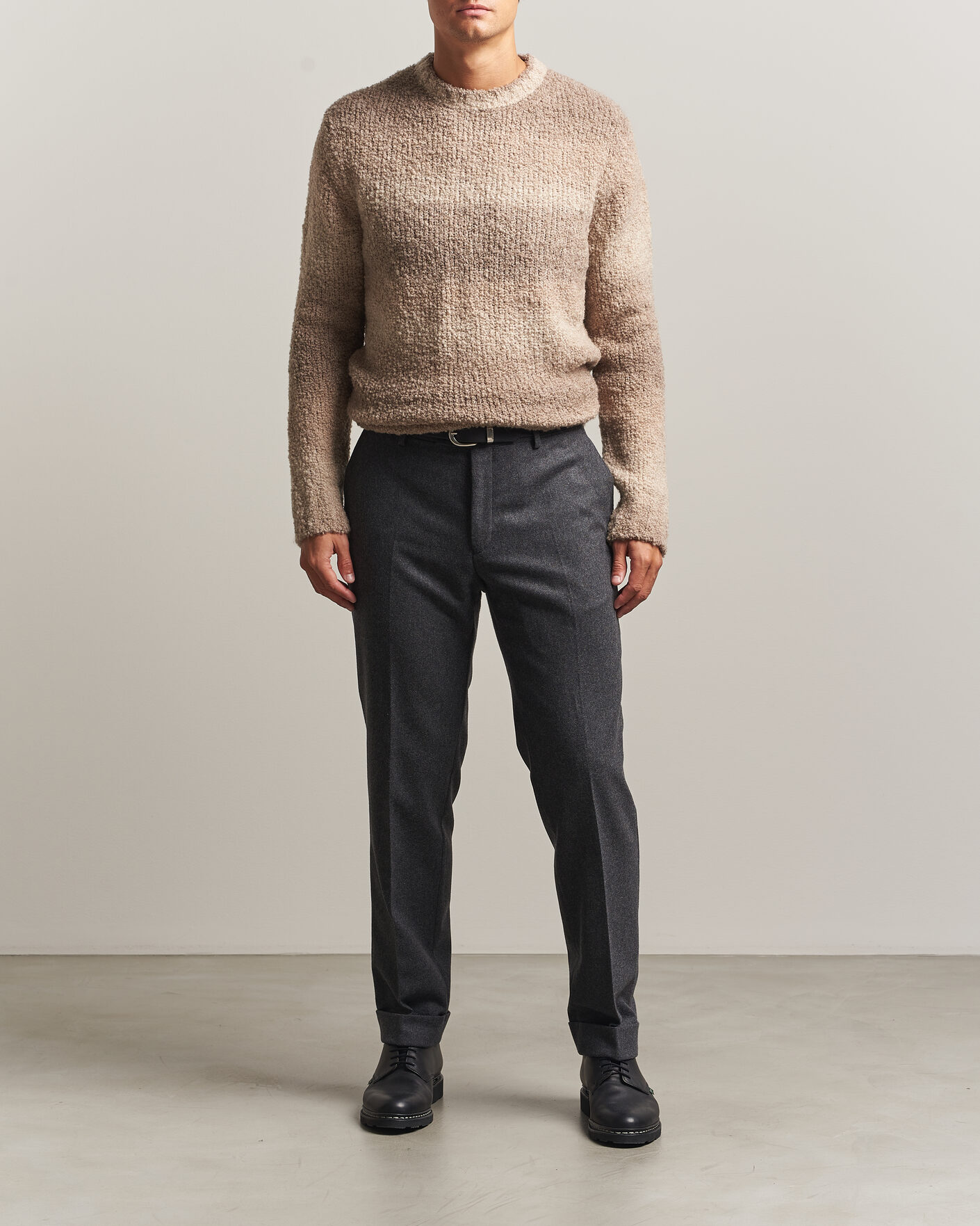 Mies | Puserot | Oscar Jacobson | Ronnie Heavy Knitted Wool Crewneck Beige