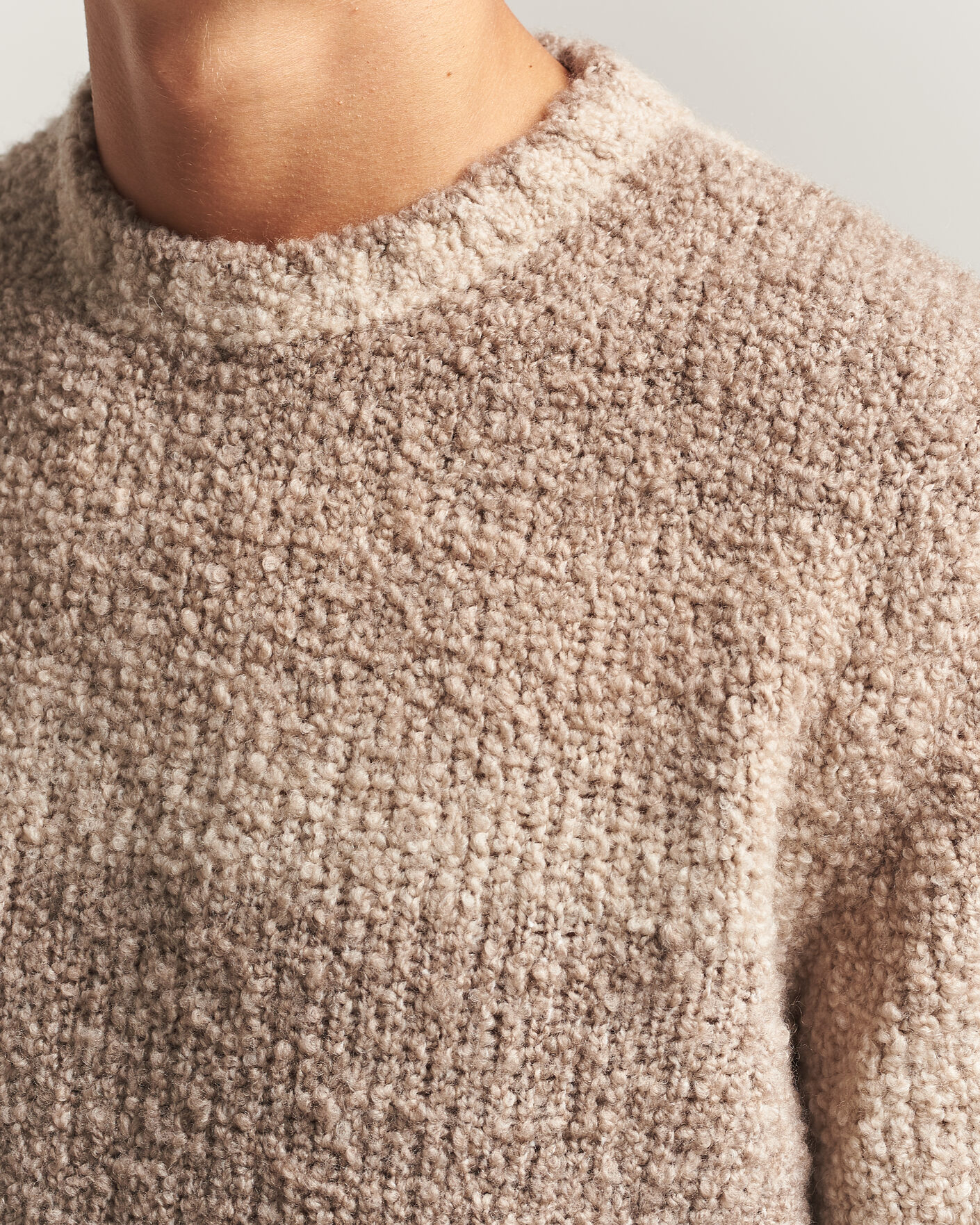 Mies | Puserot | Oscar Jacobson | Ronnie Heavy Knitted Wool Crewneck Beige