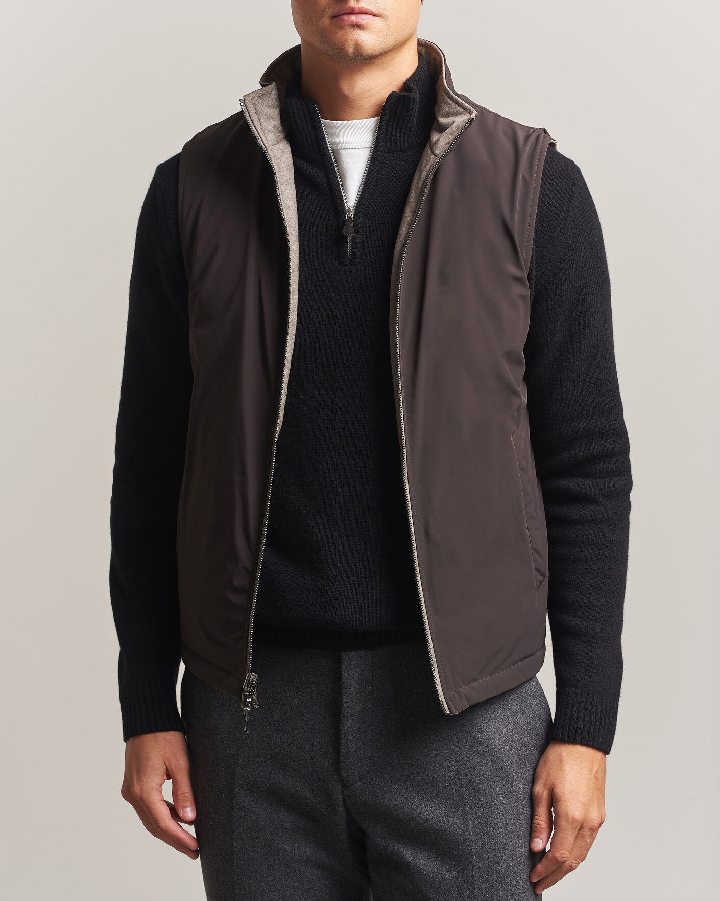 Mies | Ulkoliivit | Oscar Jacobson | Nylon/Wool Reversible Vest Taupe