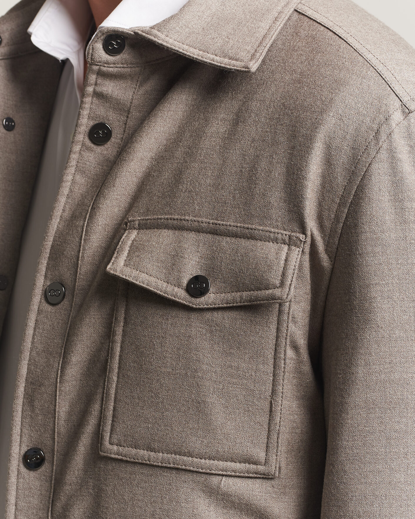 Mies | Takit | Oscar Jacobson | Nylon/Wool Padded Shirt Jacket Taupe