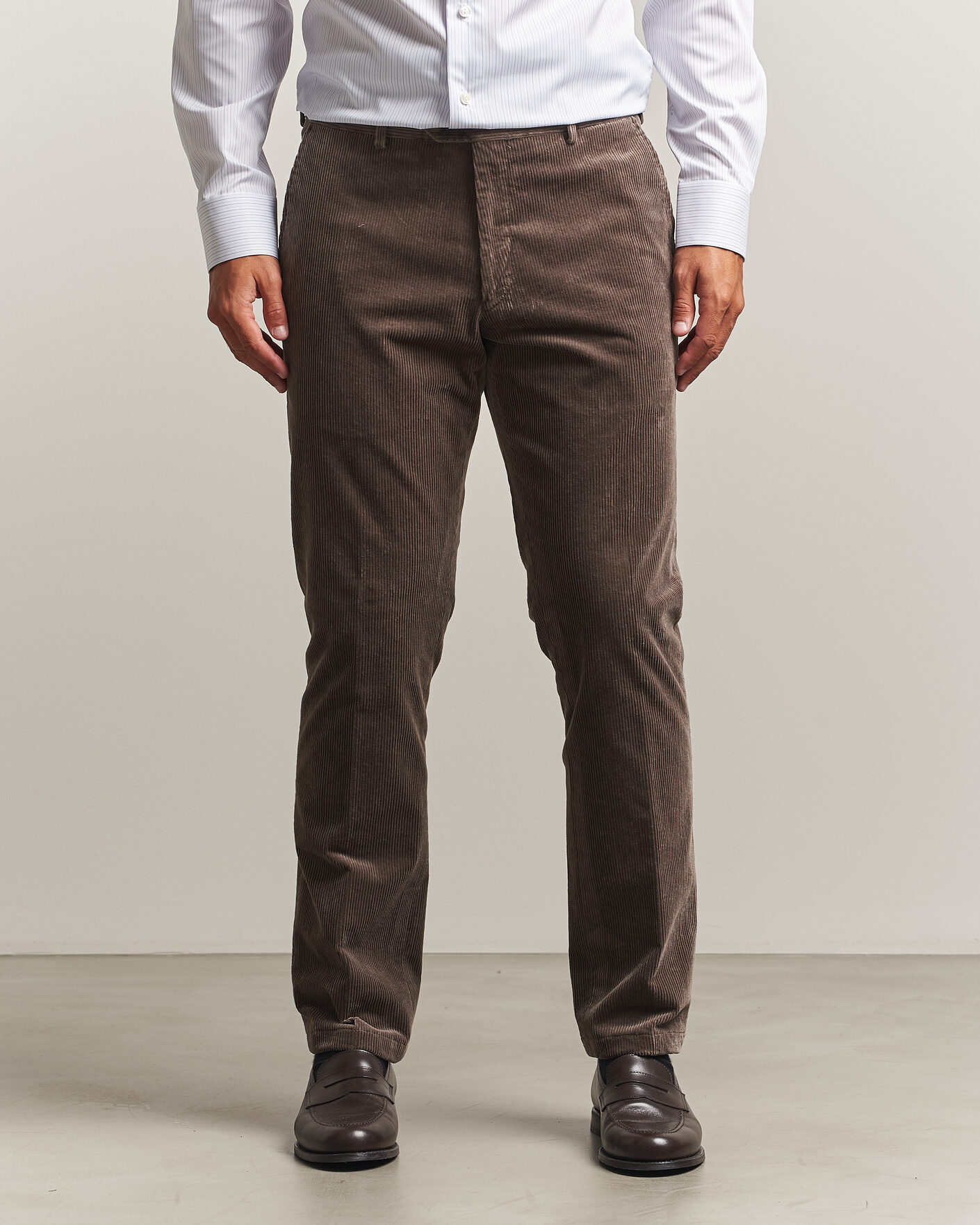 Mies | Housut | Oscar Jacobson | Dandy Corduroy Trousers Taupe