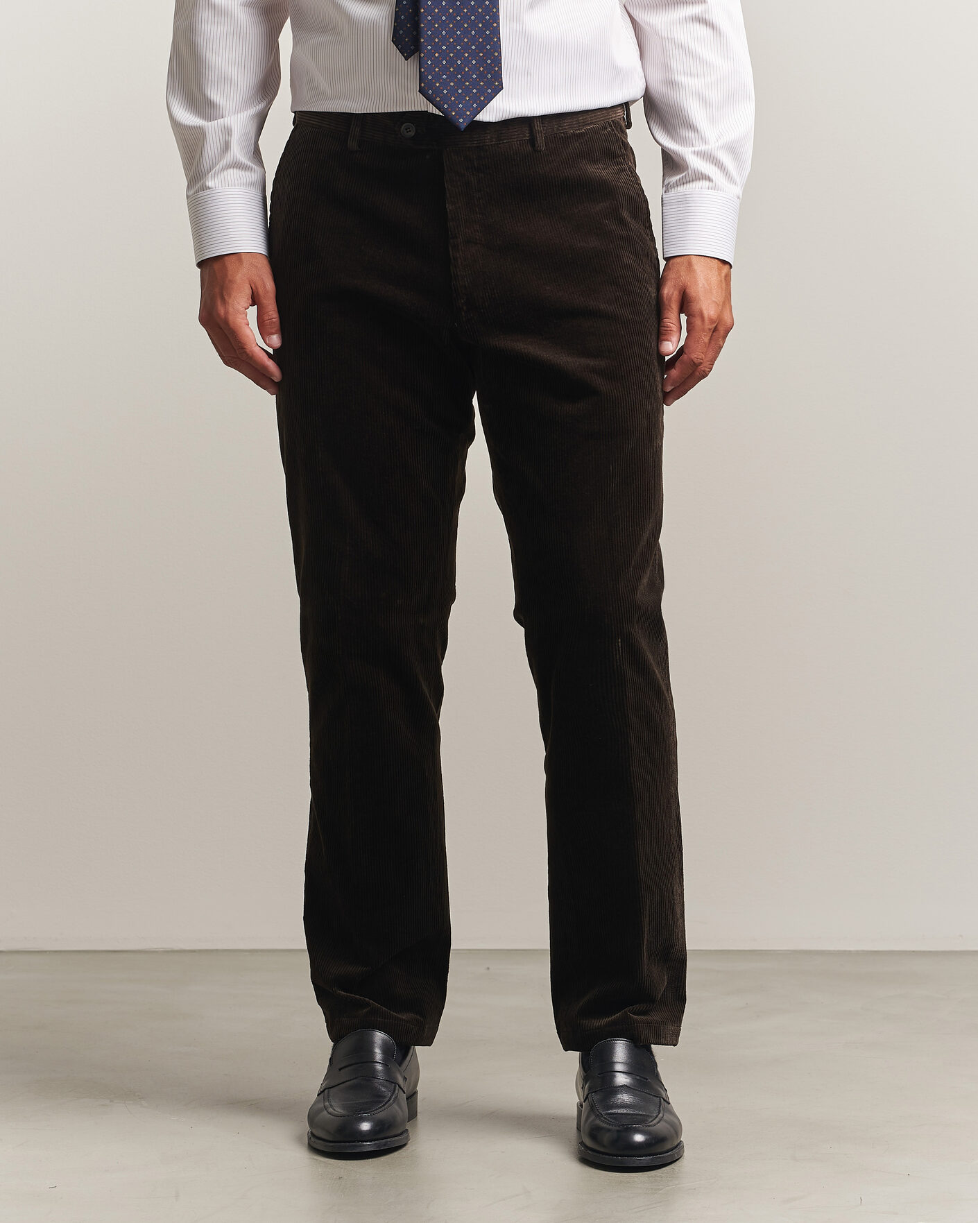 Mies | Housut | Oscar Jacobson | Dandy Corduroy Trousers Dark Brown