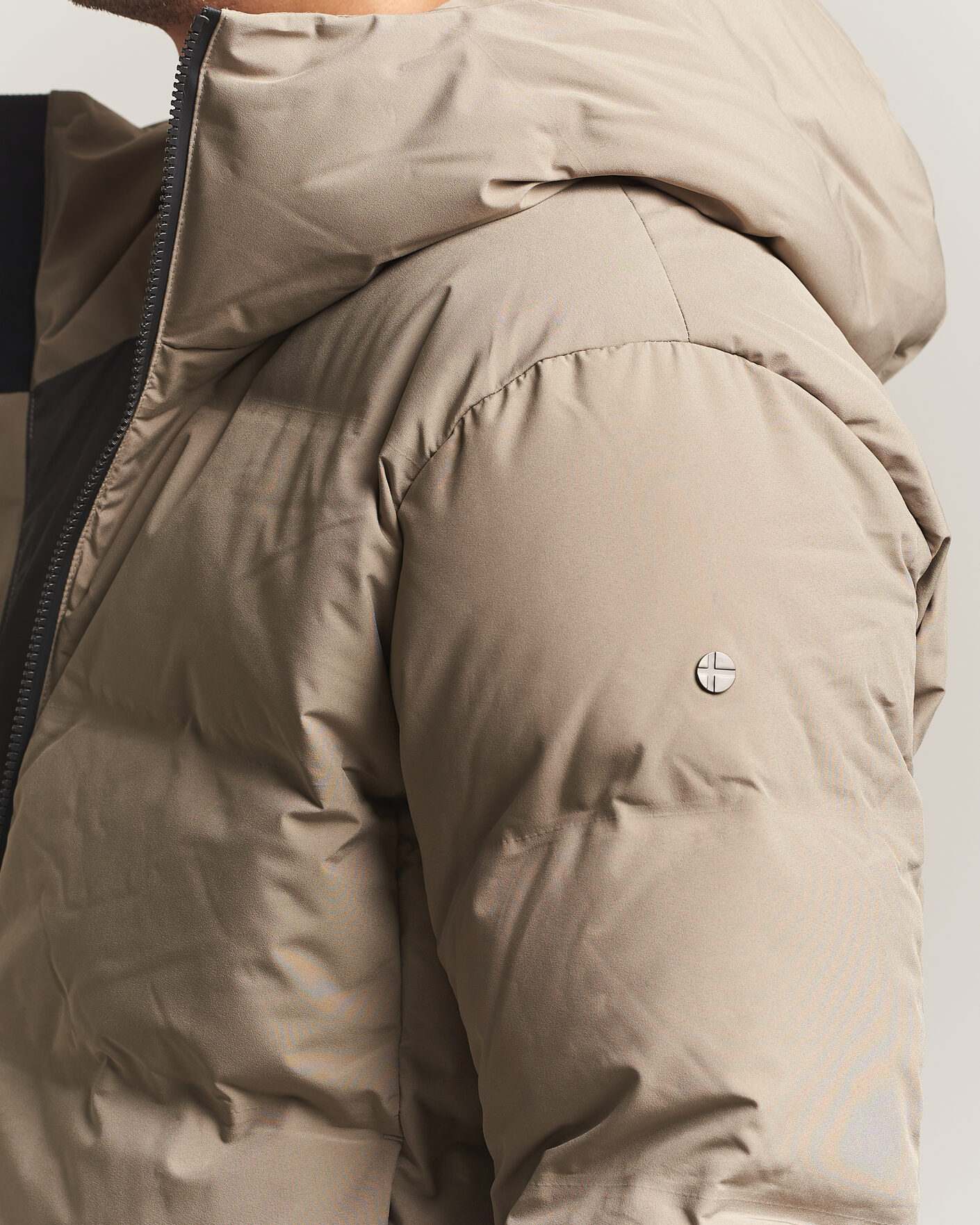 Mies | Takit | Scandinavian Edition | Torrent II Hooded Puffer Jacket Sand