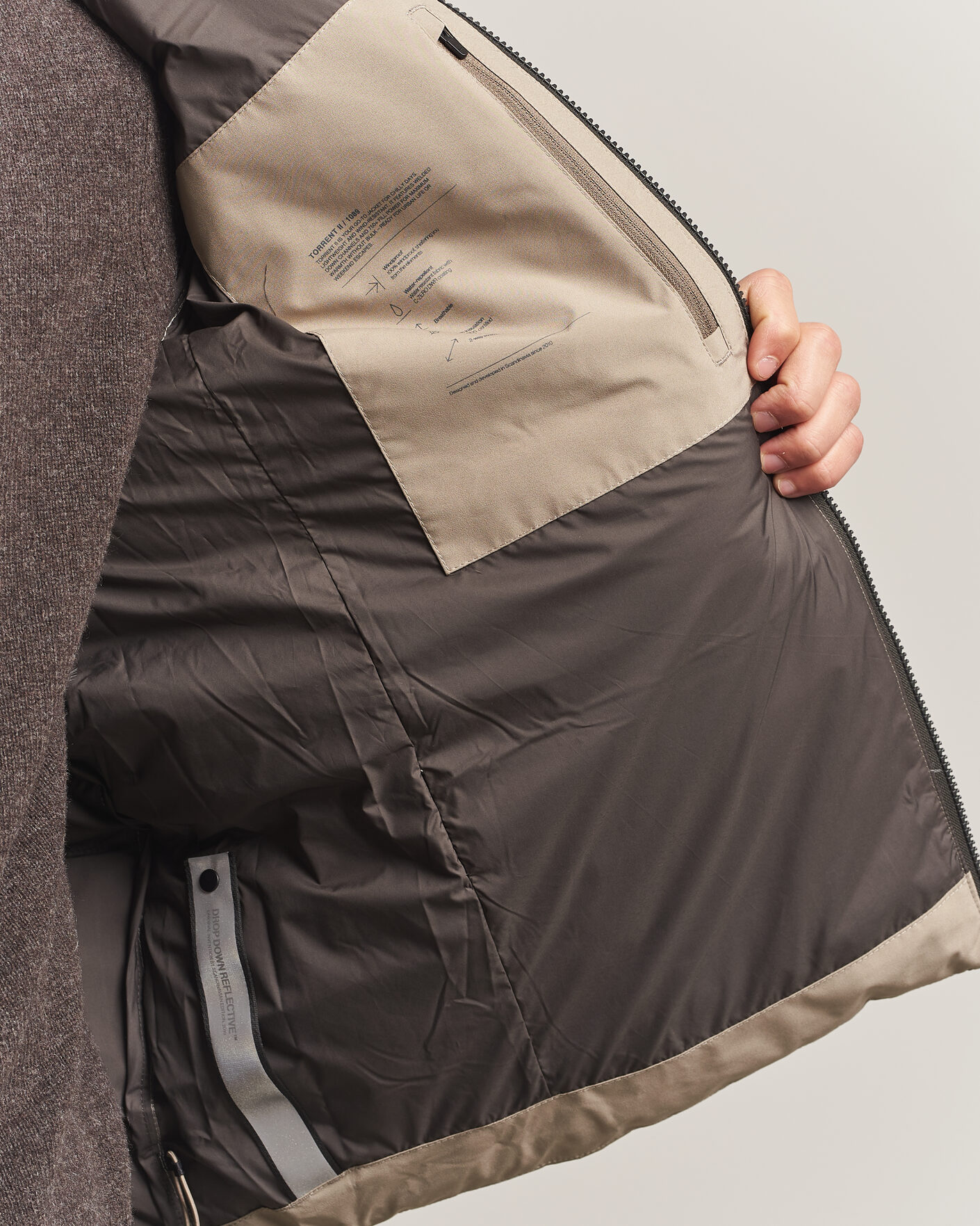 Mies | Takit | Scandinavian Edition | Torrent II Hooded Puffer Jacket Sand