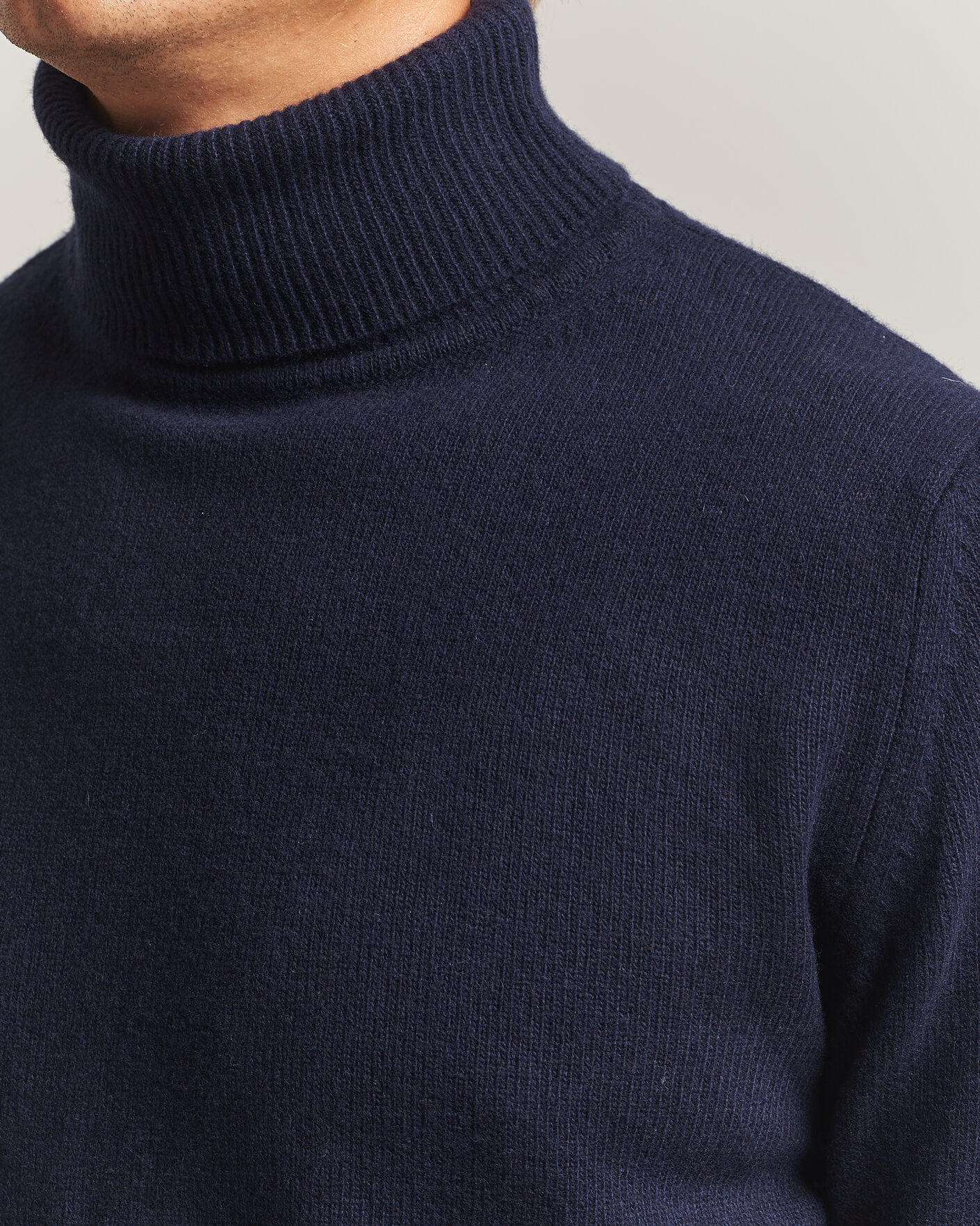 Mies | Puserot | Stenströms | Brushed Merino Rollneck Navy