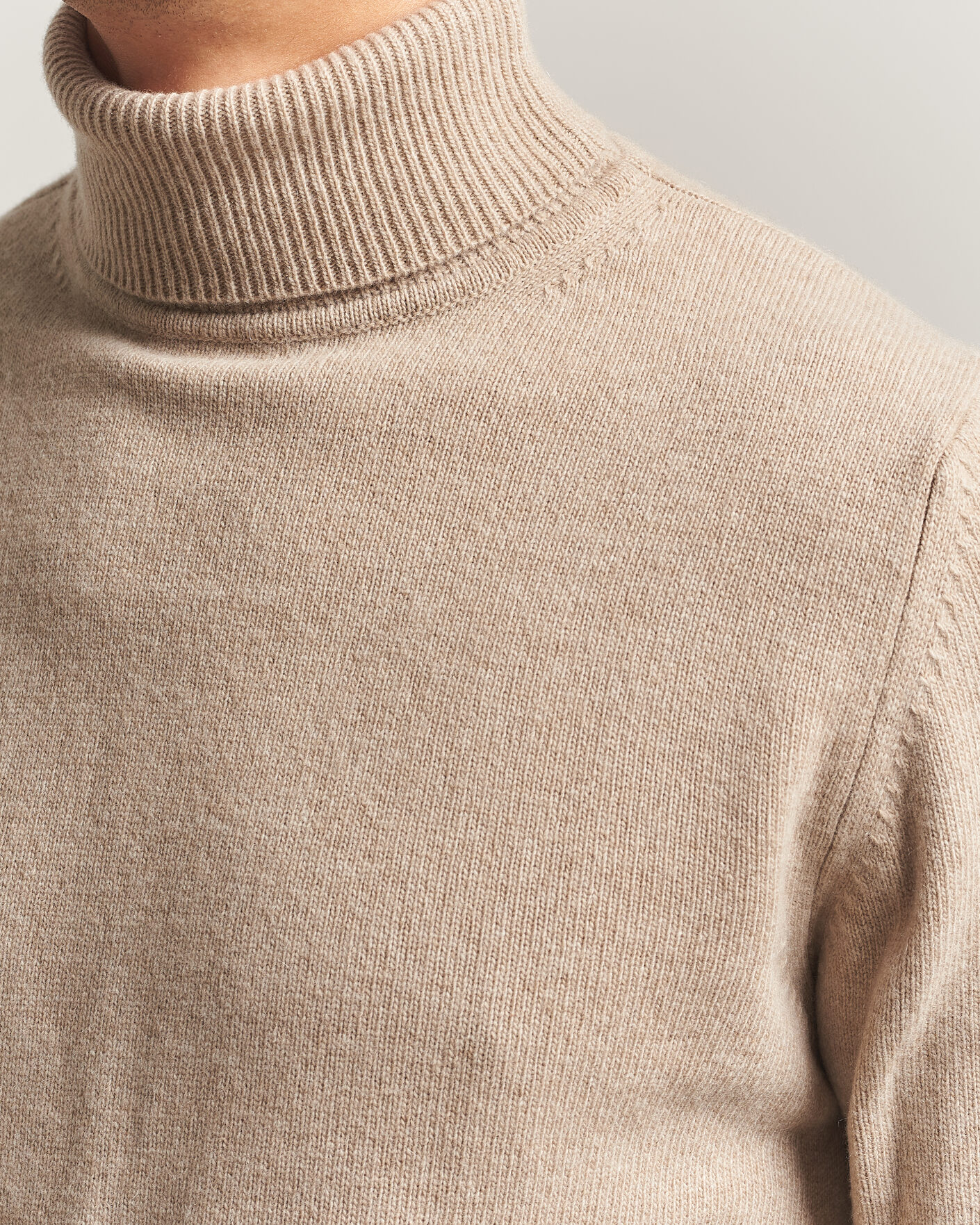 Mies | Puserot | Stenströms | Brushed Merino Rollneck Beige