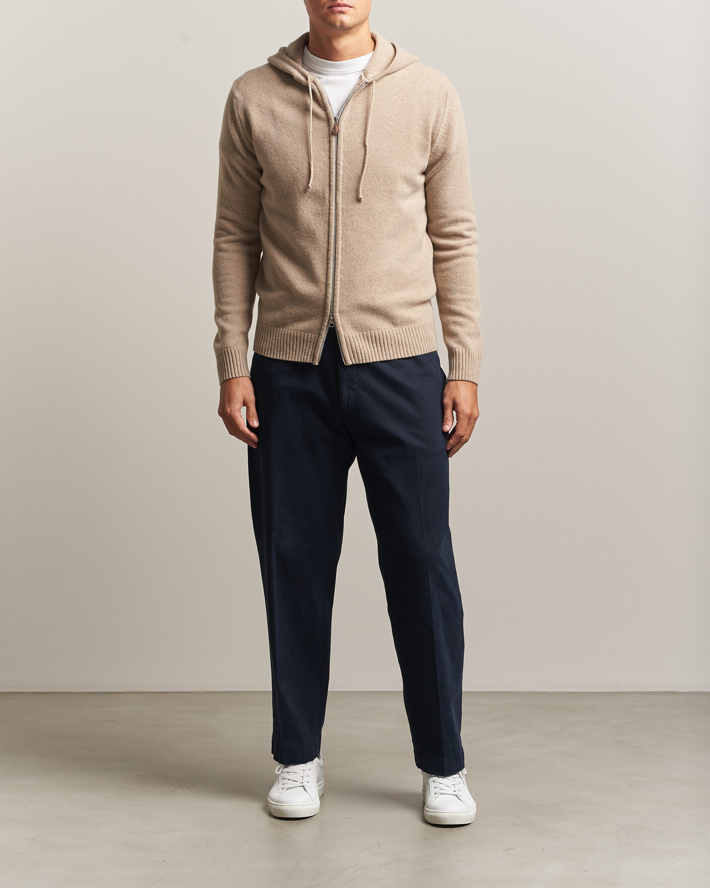 Mies | Puserot | Stenströms | Brushed Merino Full-Zip Hood Beige