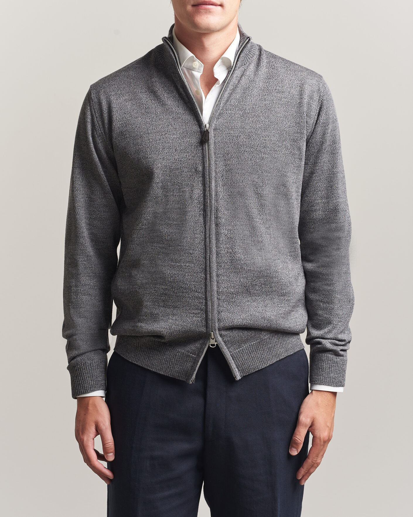 Mies | Puserot | Stenströms | Merino Full Zip Grey