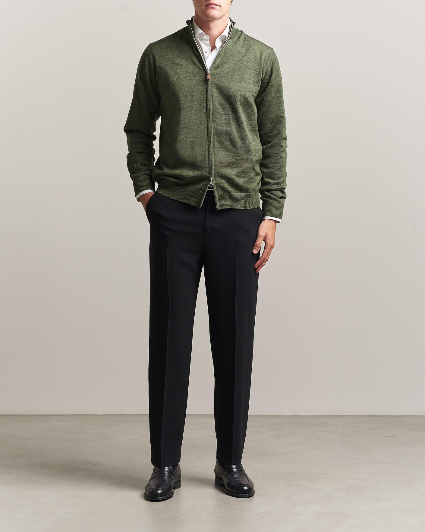 Mies | Puserot | Stenströms | Merino Full Zip Green