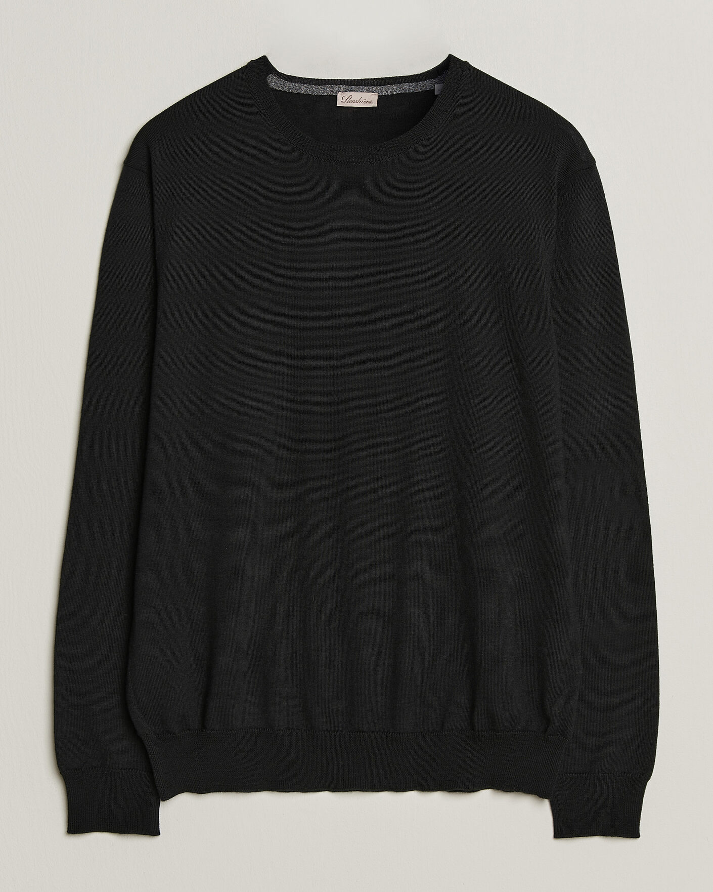 Mies | Puserot | Stenströms | Merino Patch Crew Neck Black