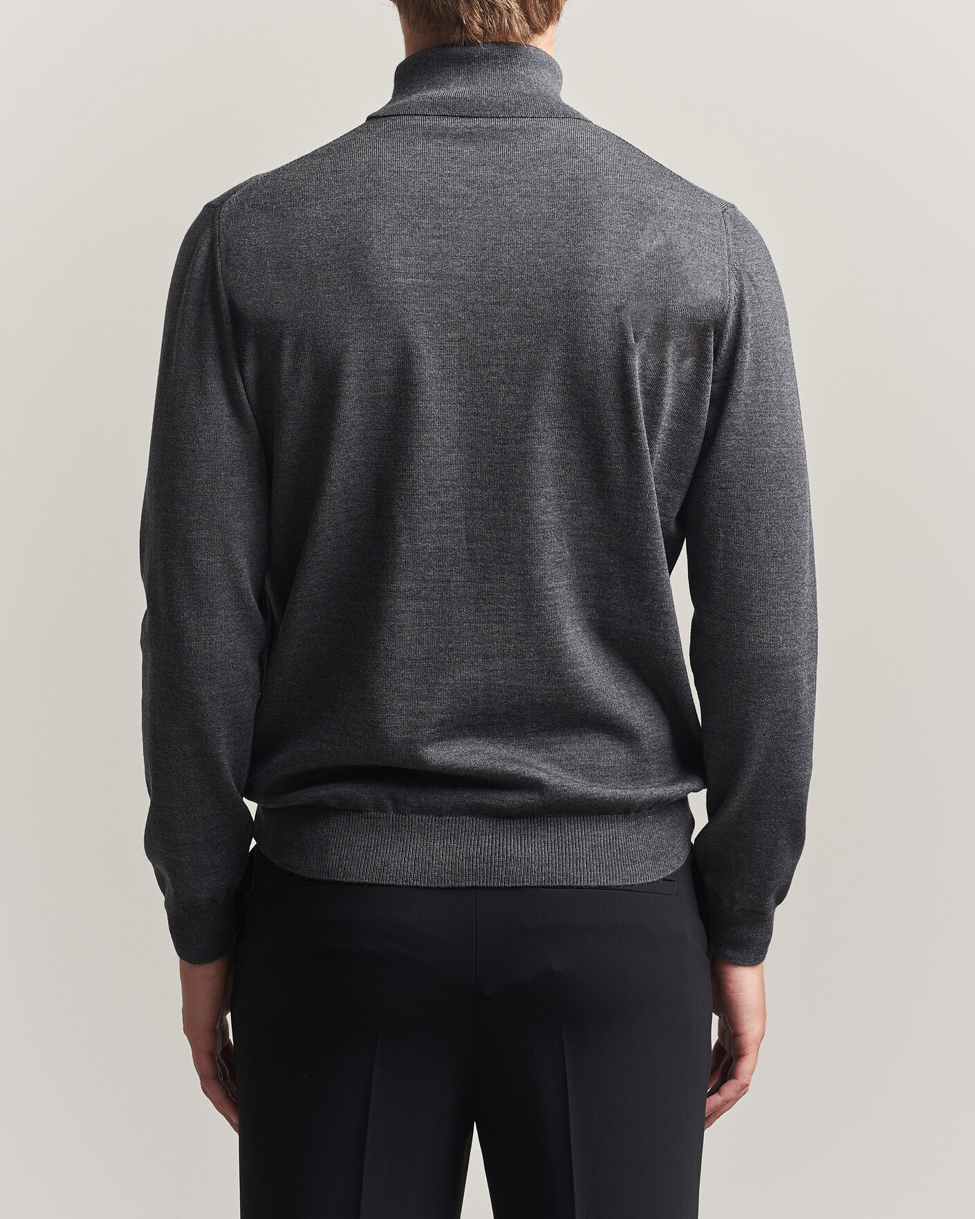 Mies | Puserot | Stenströms | Merino Rollneck Dark Grey