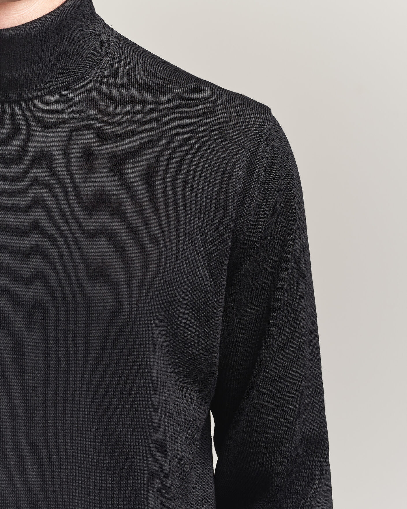 Mies | Puserot | Stenströms | Merino Rollneck Black