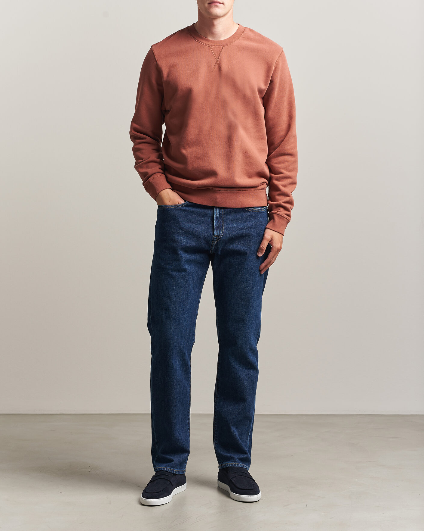 Mies | Puserot | Sunspel | Loopback Sweatshirt Dark Tabacco