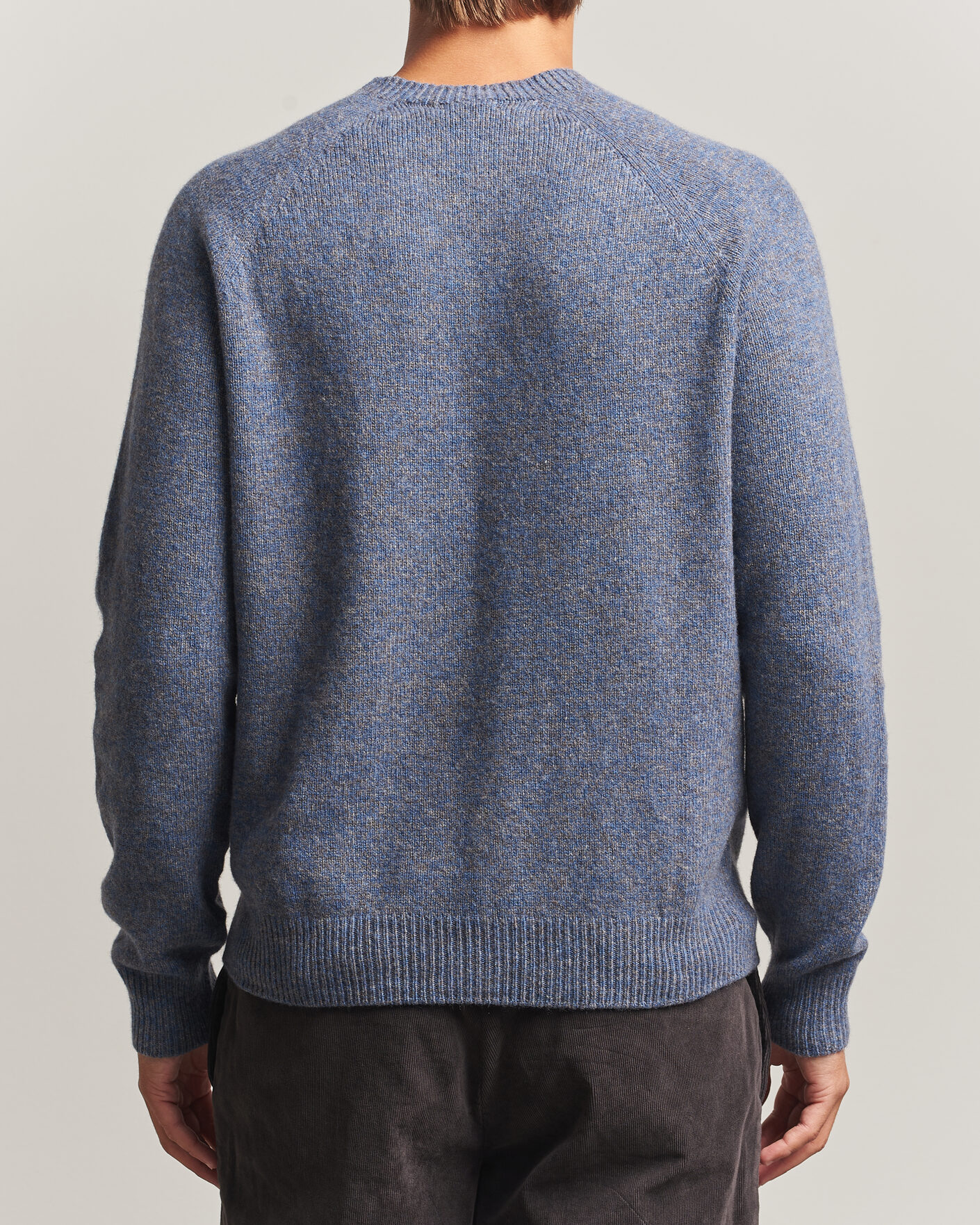 Mies | Puserot | Sunspel | Lambswool Crew Neck Denim Twist