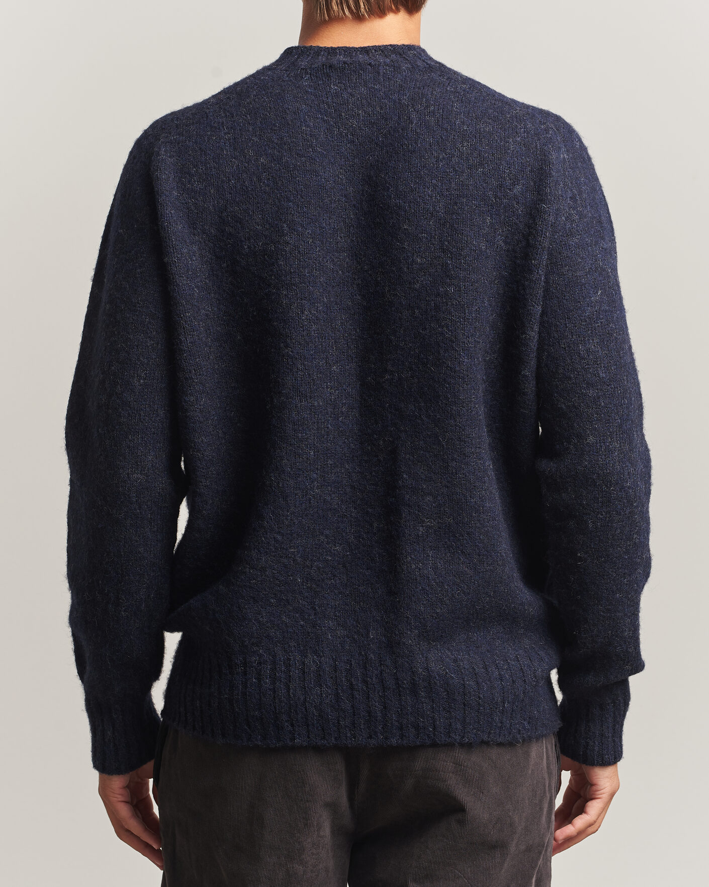 Mies | Puserot | Sunspel | Brushed Shetland Crew Neck Dark Navy