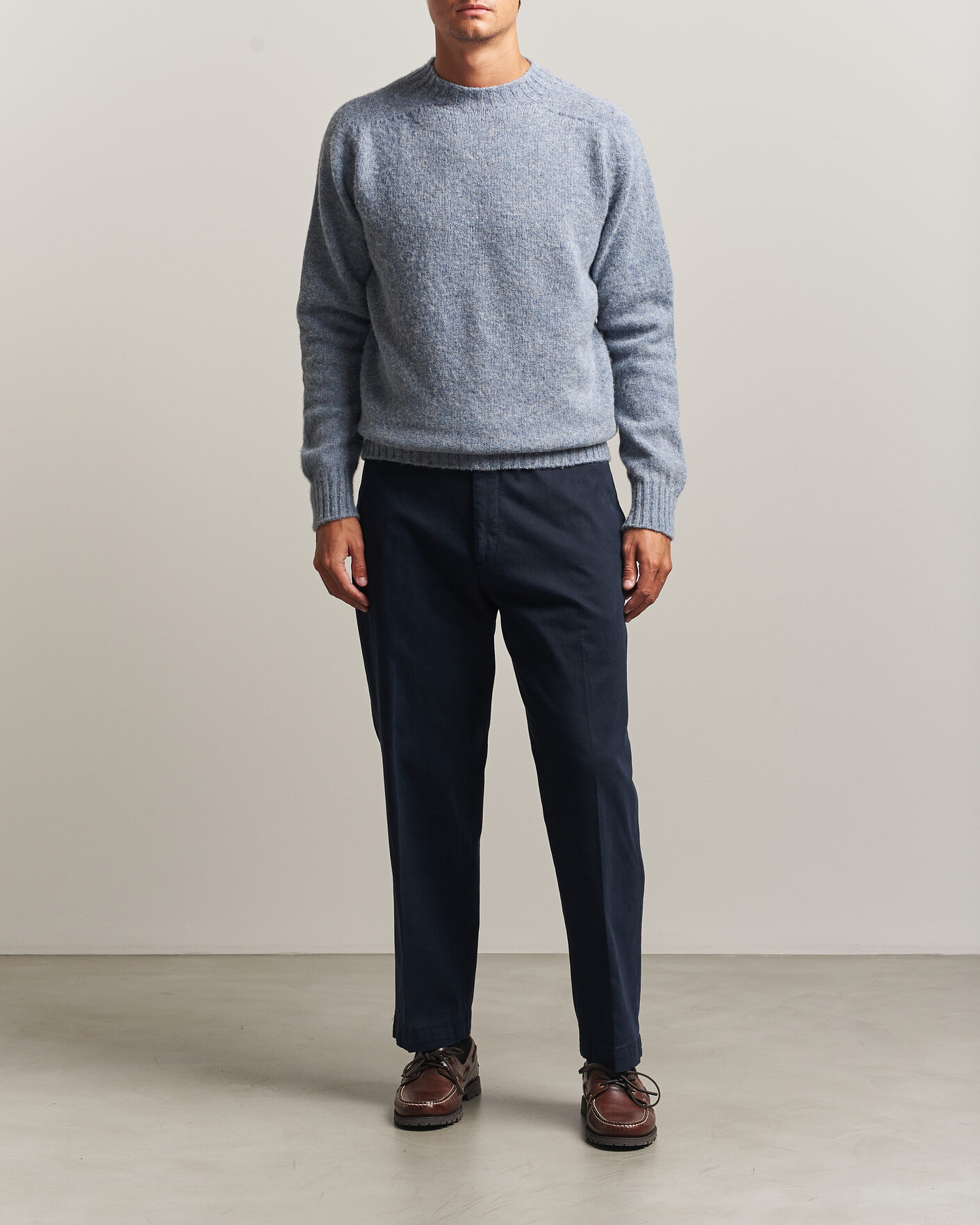 Mies | Puserot | Sunspel | Brushed Shetland Crew Neck Powder Blue