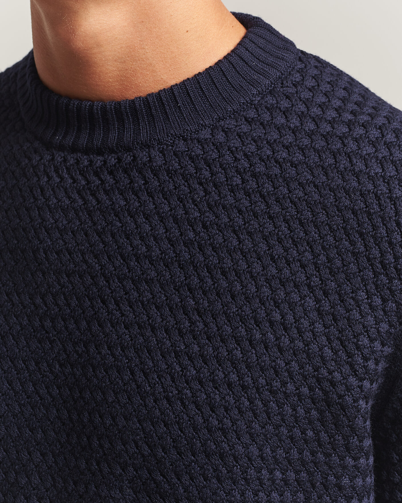 Mies | Puserot | Sunspel | Merino Basketweave Stitch Jumper Navy