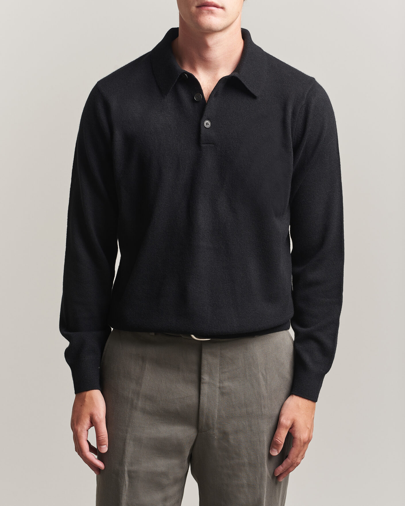 Mies | Puserot | Sunspel | Cashmere Polo Black