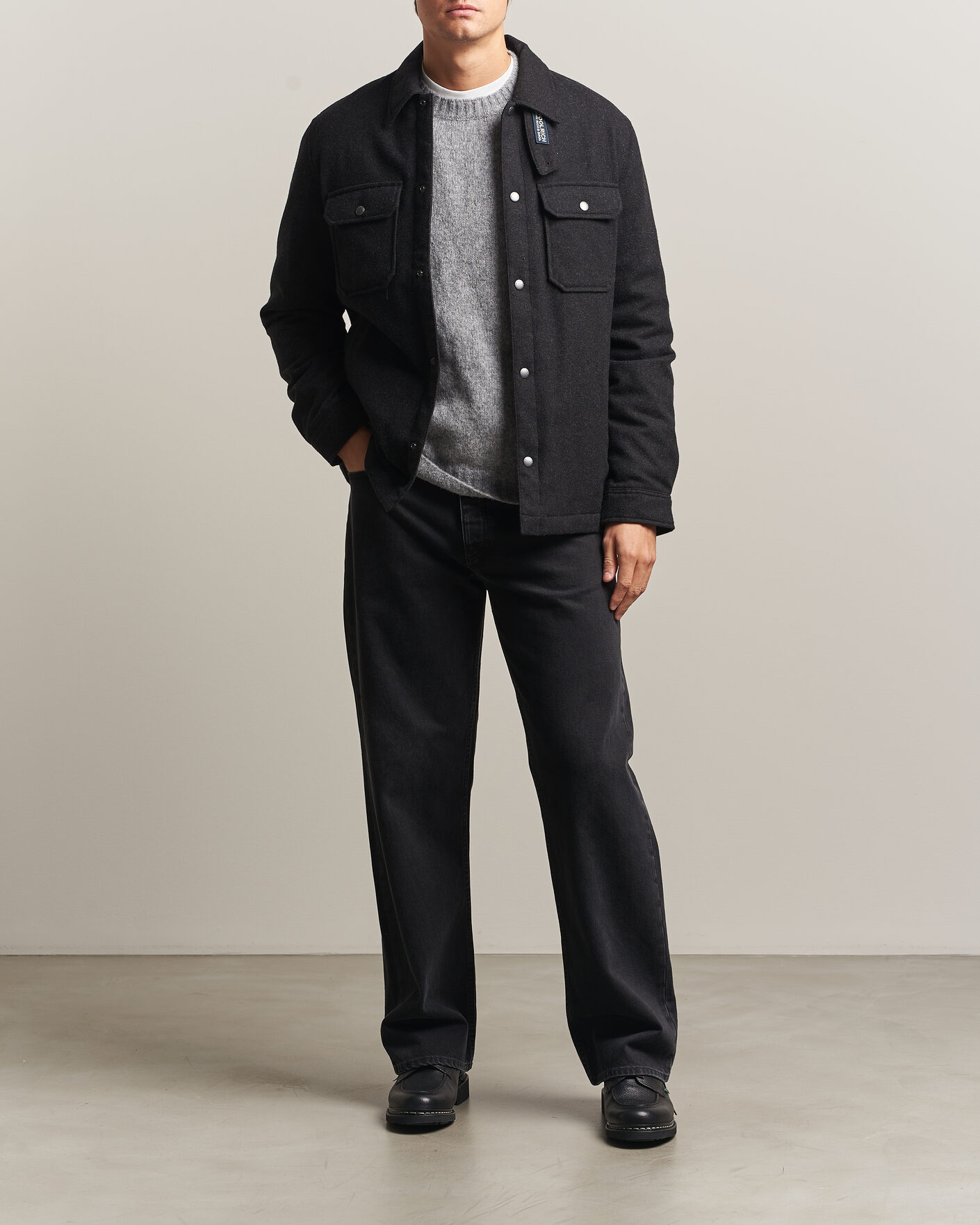 Mies | Takit | Woolrich | Alaskan Wool Light Padded Shirt Jacket Faded Black