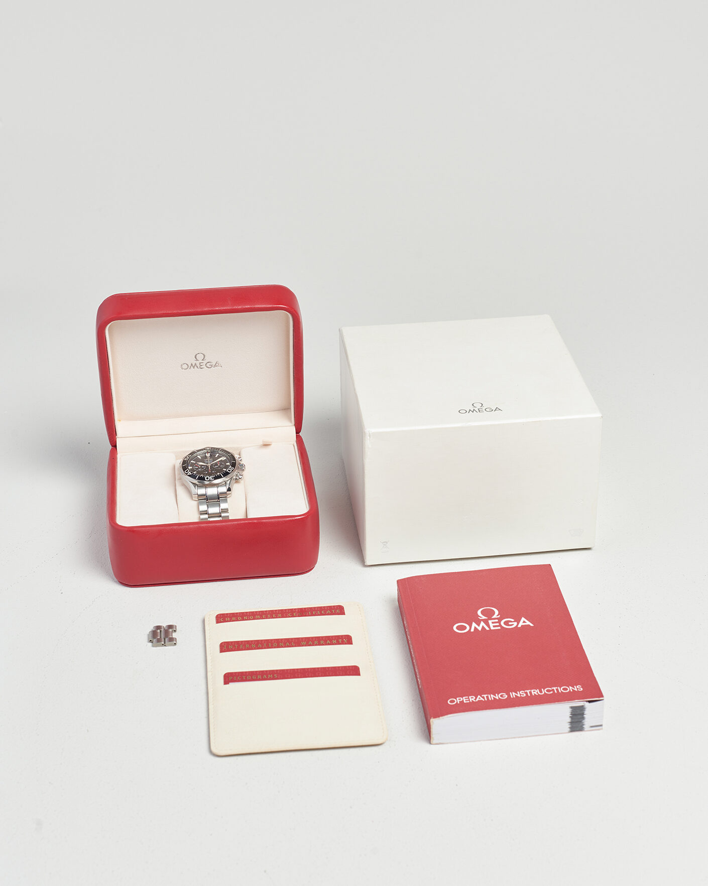 Mies | Pre-Owned & Vintage Watches | Omega Pre-Owned | Seamaster 300M Chrono 