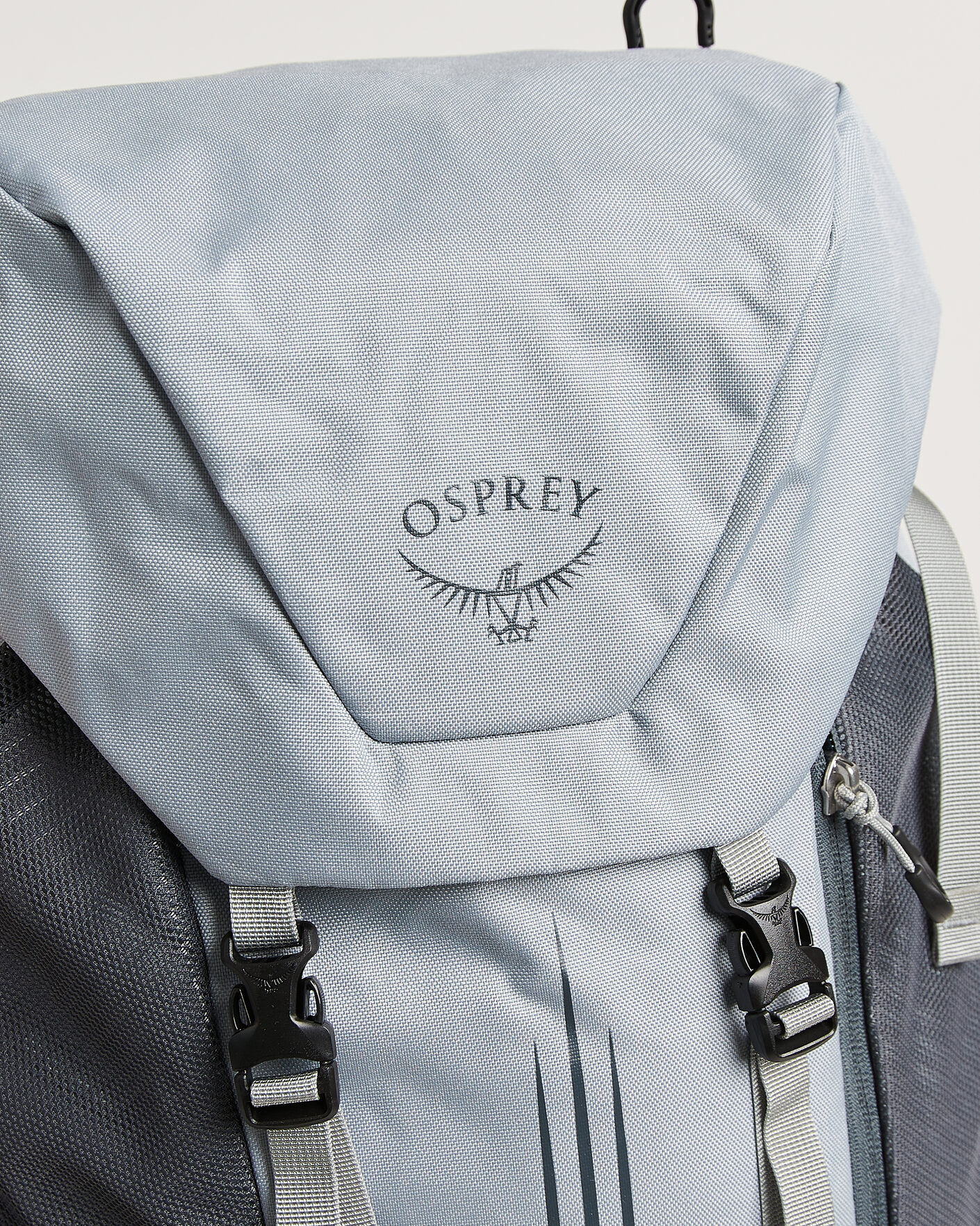 Mies | Laukut | Osprey | Hikelite LT 30 Silver Lining