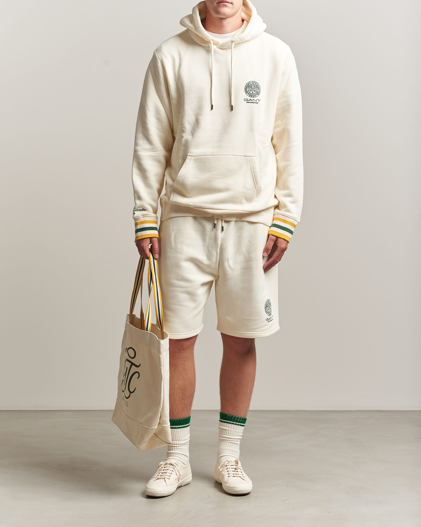 Mies |  | Gant | Tournament Hoodie Cream