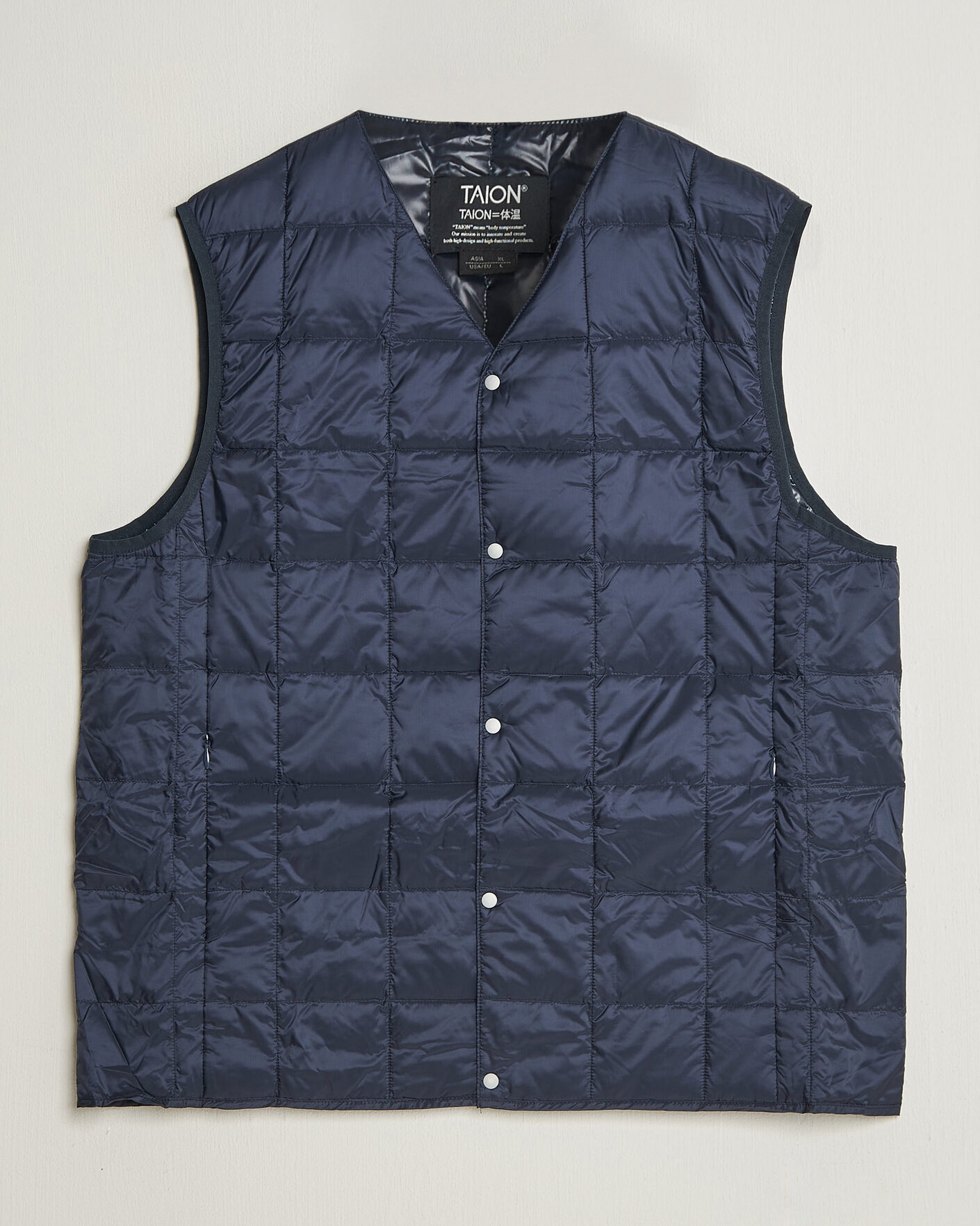 Mies | Ulkoliivit | TAION | V-Neck Lightweight Down Vest Dark Navy