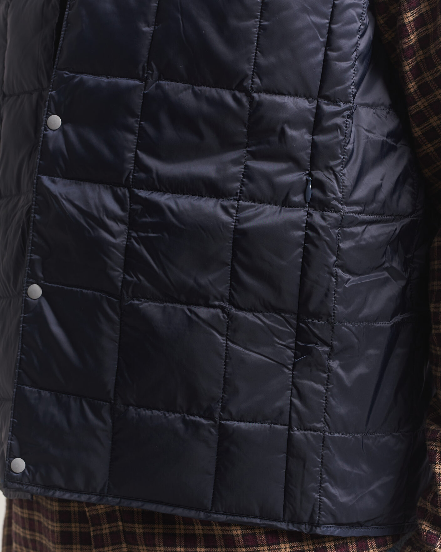 Mies | Ulkoliivit | TAION | V-Neck Lightweight Down Vest Dark Navy