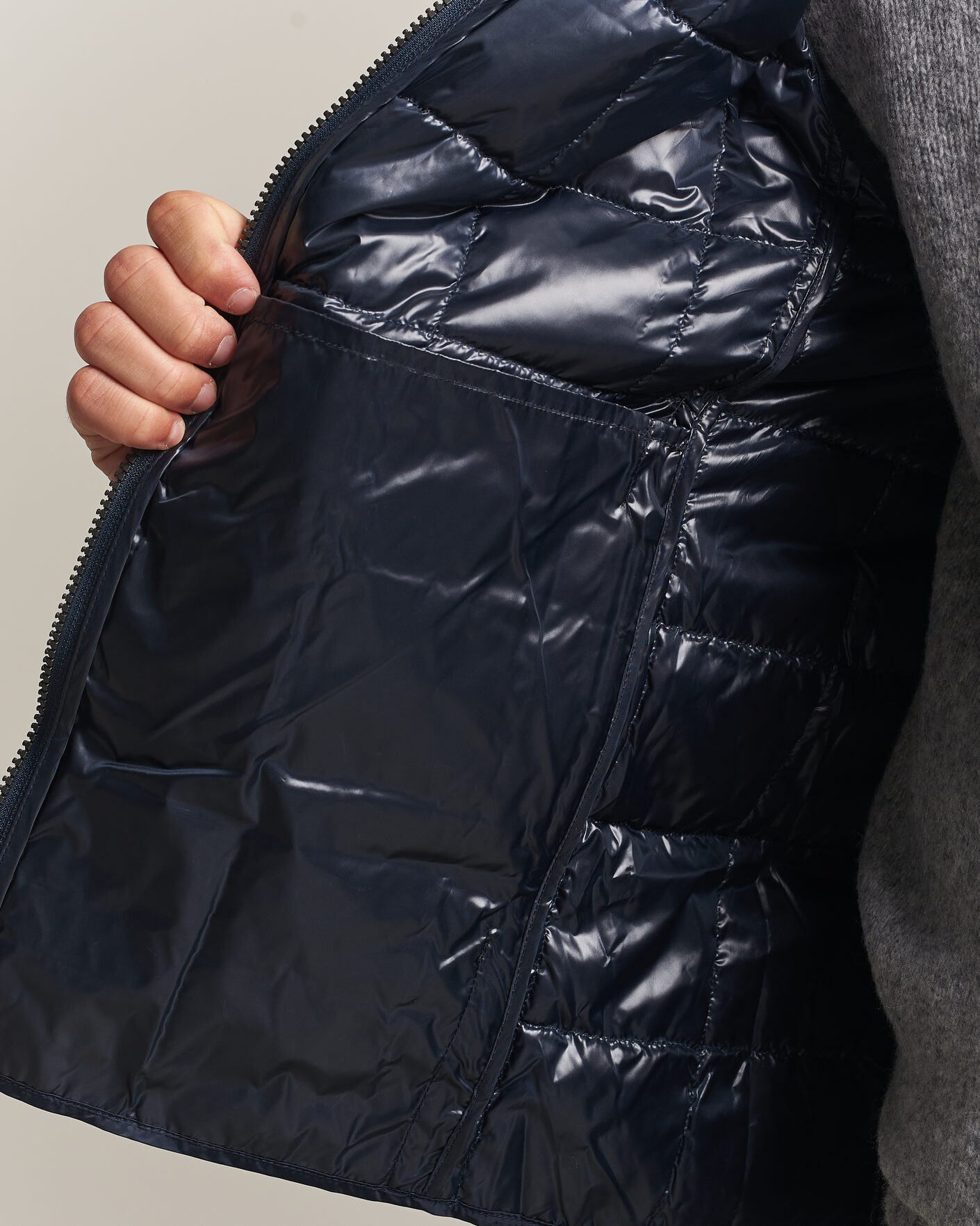 Mies | Ulkoliivit | TAION | High Neck Full Zip Lightweight Down Vest Dark Navy