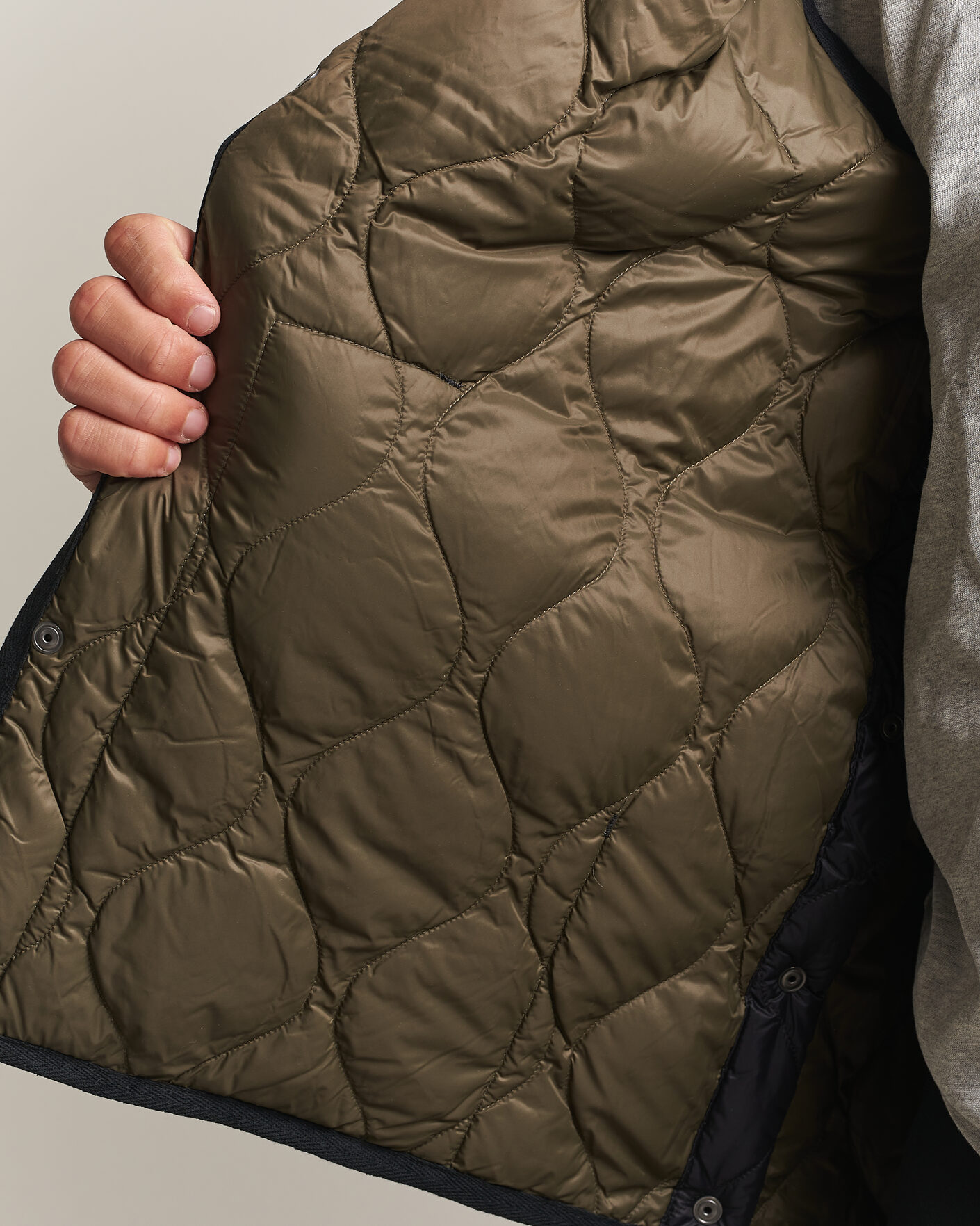 Mies | Ulkoliivit | TAION | Military Crew Neck Down Vest Black