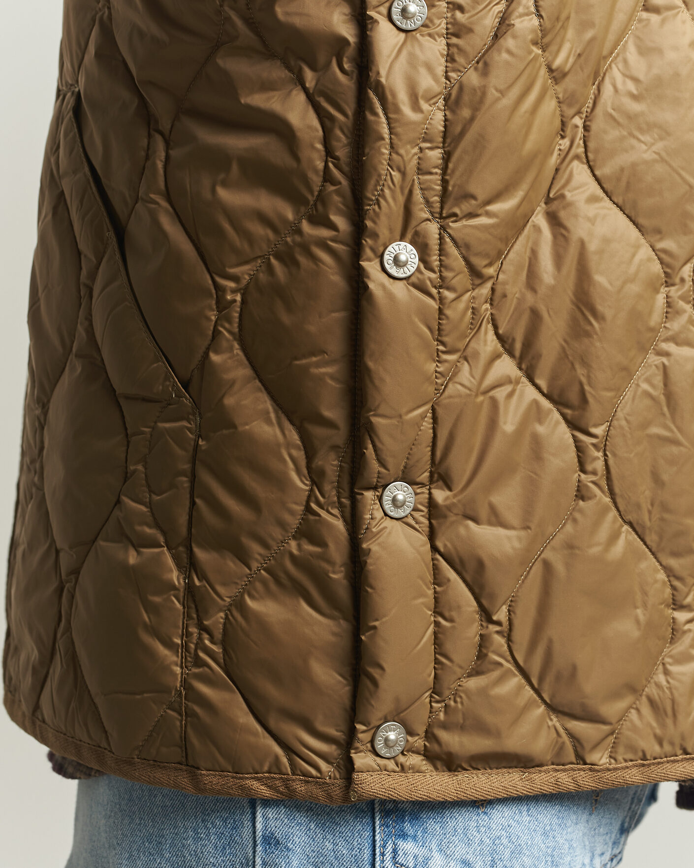 Mies | Ulkoliivit | TAION | Military Crew Neck Down Vest Dark Khaki Olive