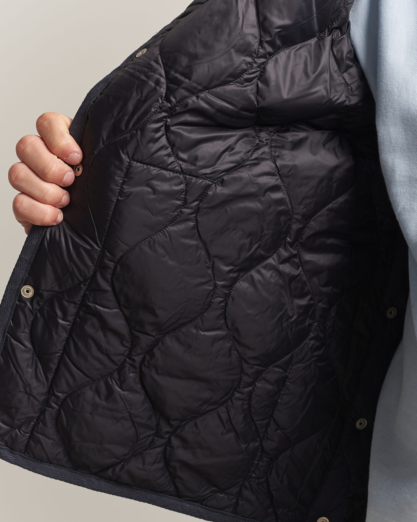 Mies | Takit | TAION | Military Crew Neck Down Jacket Dark Navy