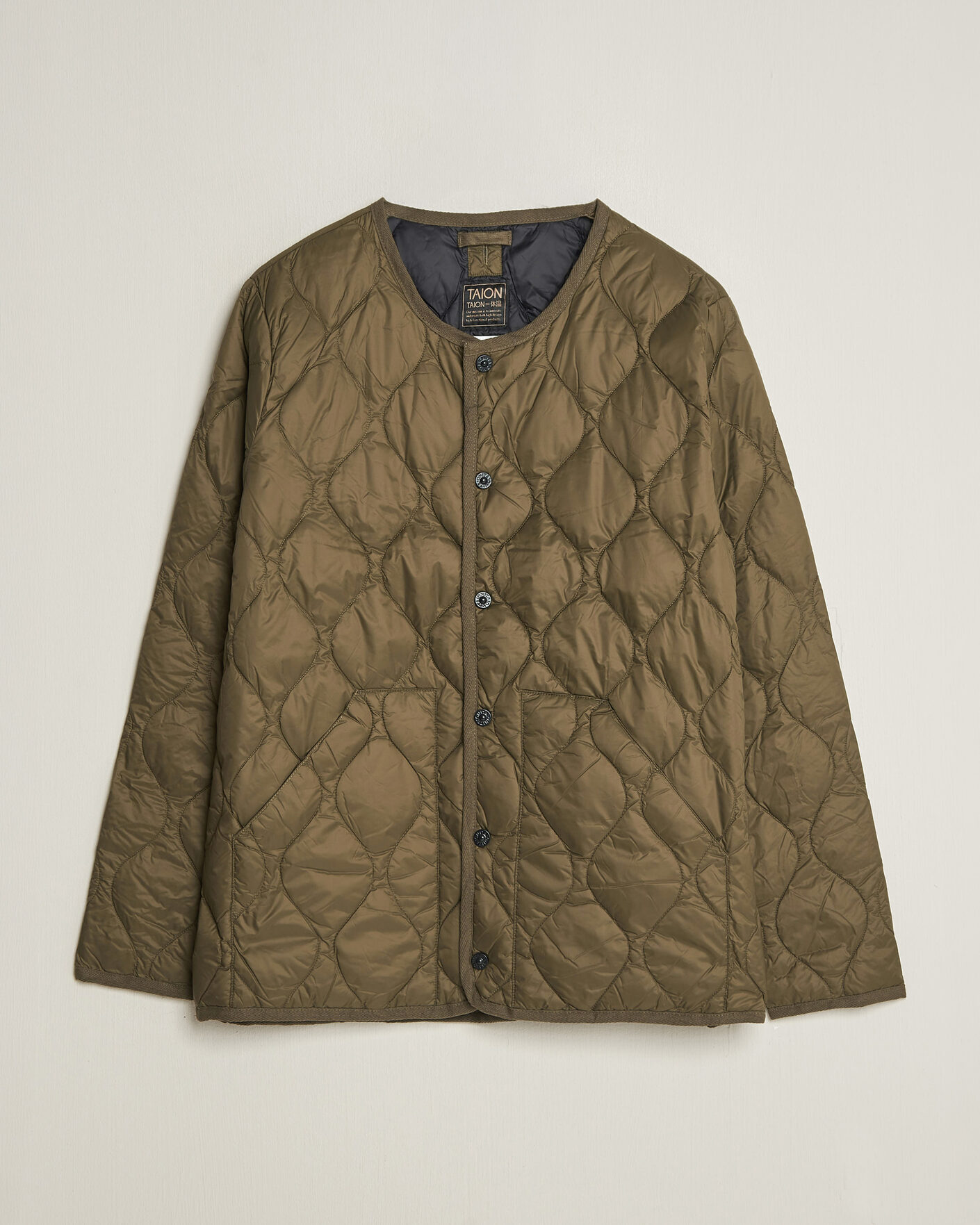 Mies | Takit | TAION | Military Crew Neck Down Jacket Dark Olive