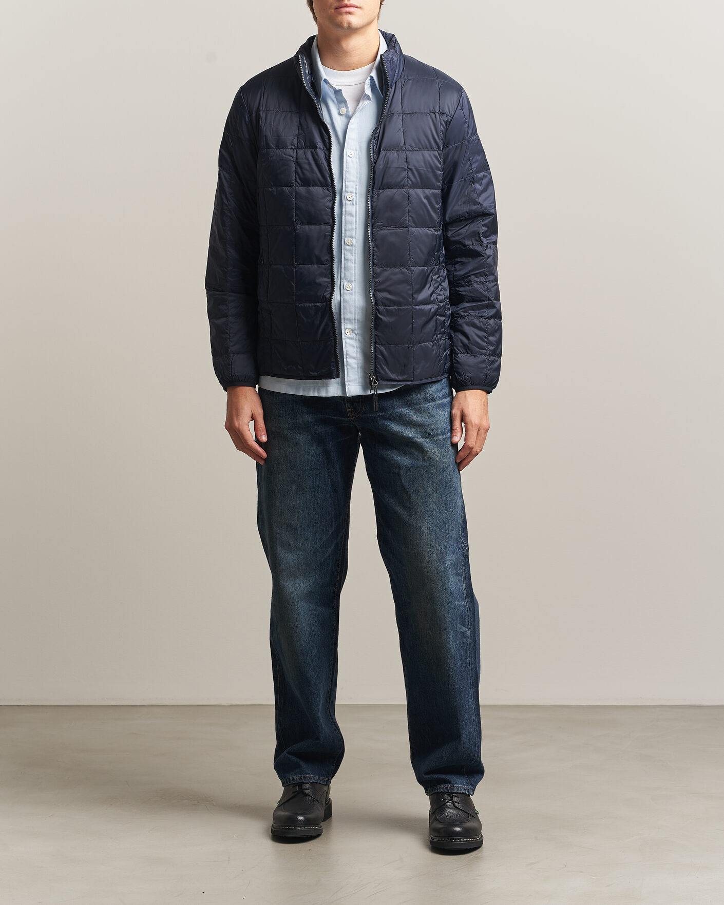 Mies | Takit | TAION | High Neck Full Zip Lightweight Down Jacket Dark Navy