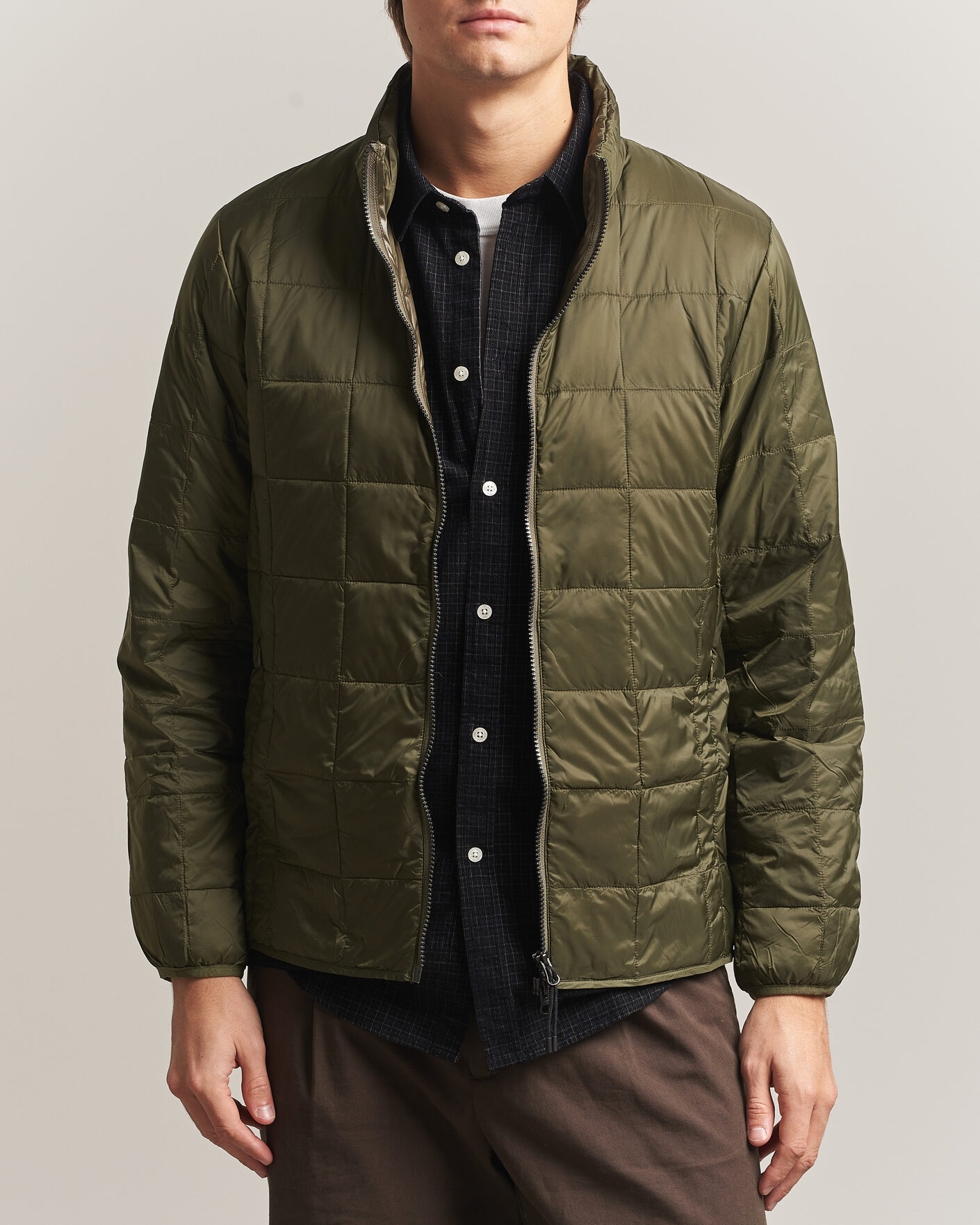 Mies | Takit | TAION | High Neck Full Zip Lightweight Down Jacket Dark Olive