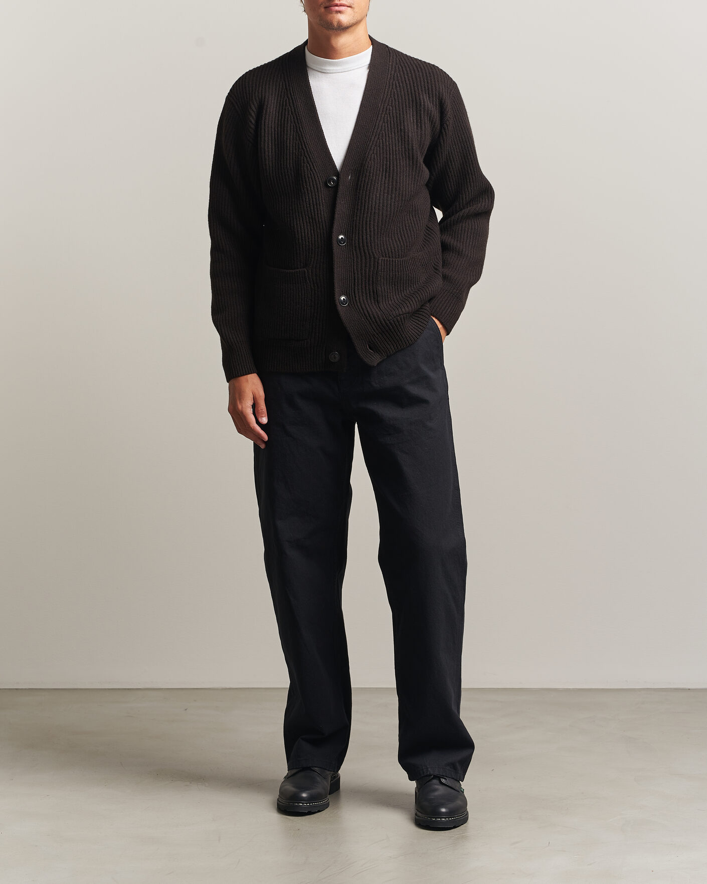 Mies | Puserot | Merz b. Schwanen | Merino/Cashmere Knitted Cardigan Espresso
