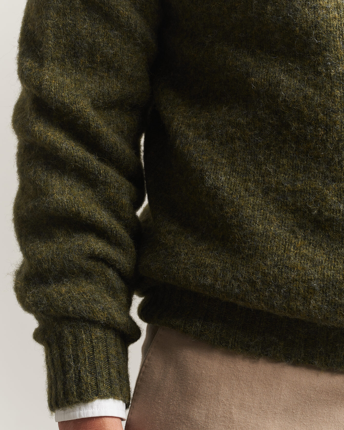 Mies | Puserot | Harley Of Scotland | Brushed Supersoft Lambswool Crewneck Scots Pine