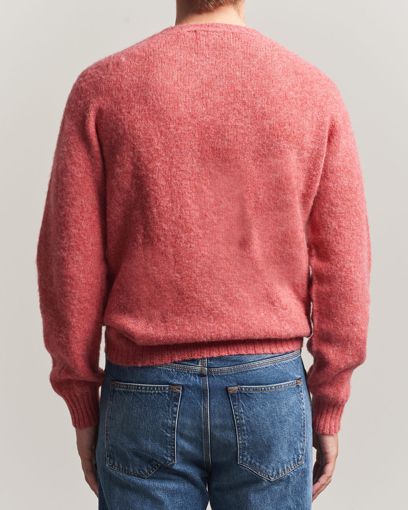 Mies | Puserot | Harley Of Scotland | Brushed Supersoft Lambswool Crewneck Tea Rose
