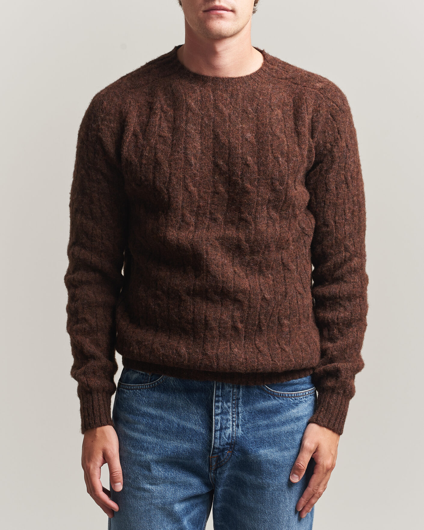 Mies | Puserot | Harley Of Scotland | Brushed Supersoft Lambswool Cable Marron