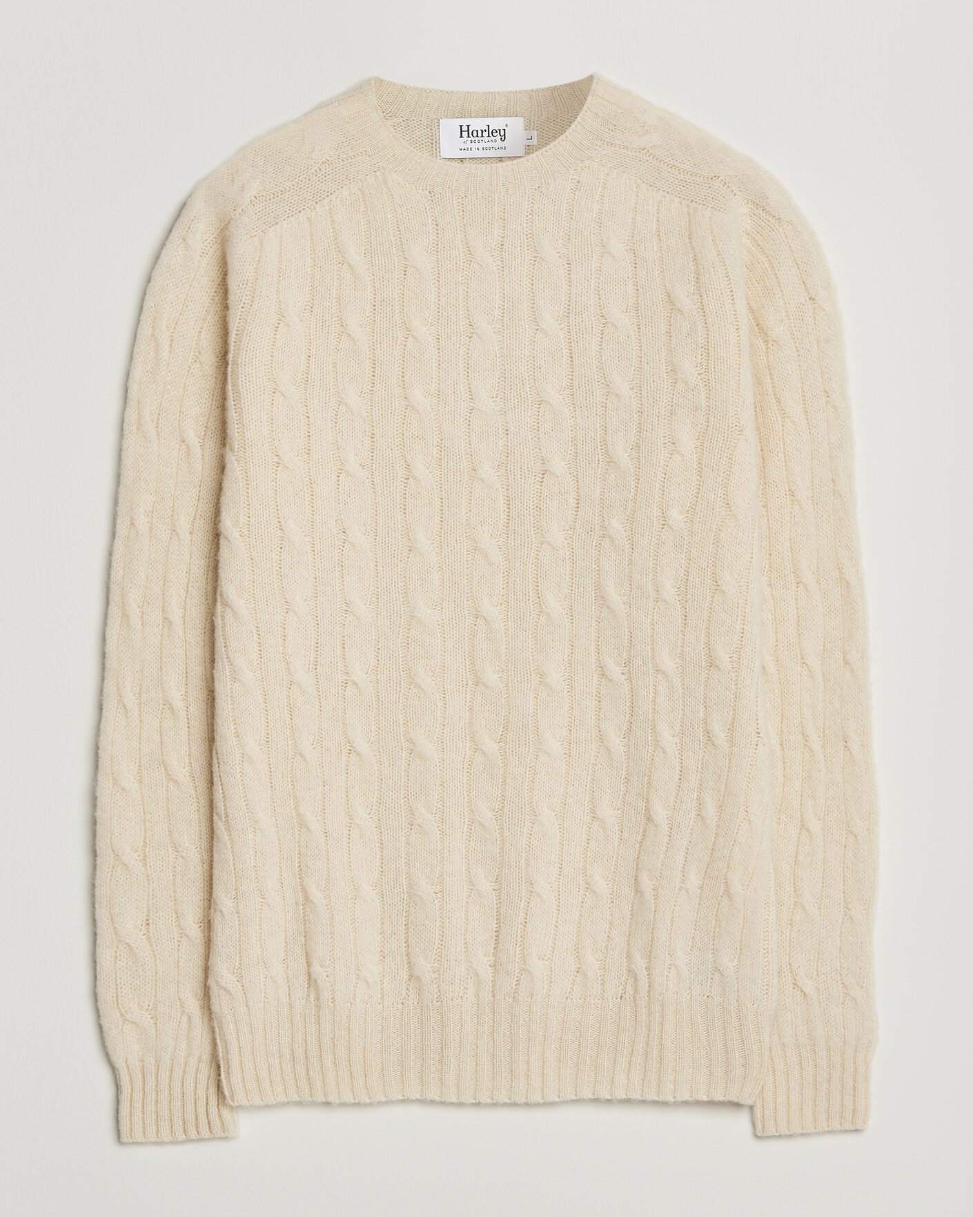 Mies | Puserot | Harley Of Scotland | Brushed Supersoft Lambswool Cable Vanilla