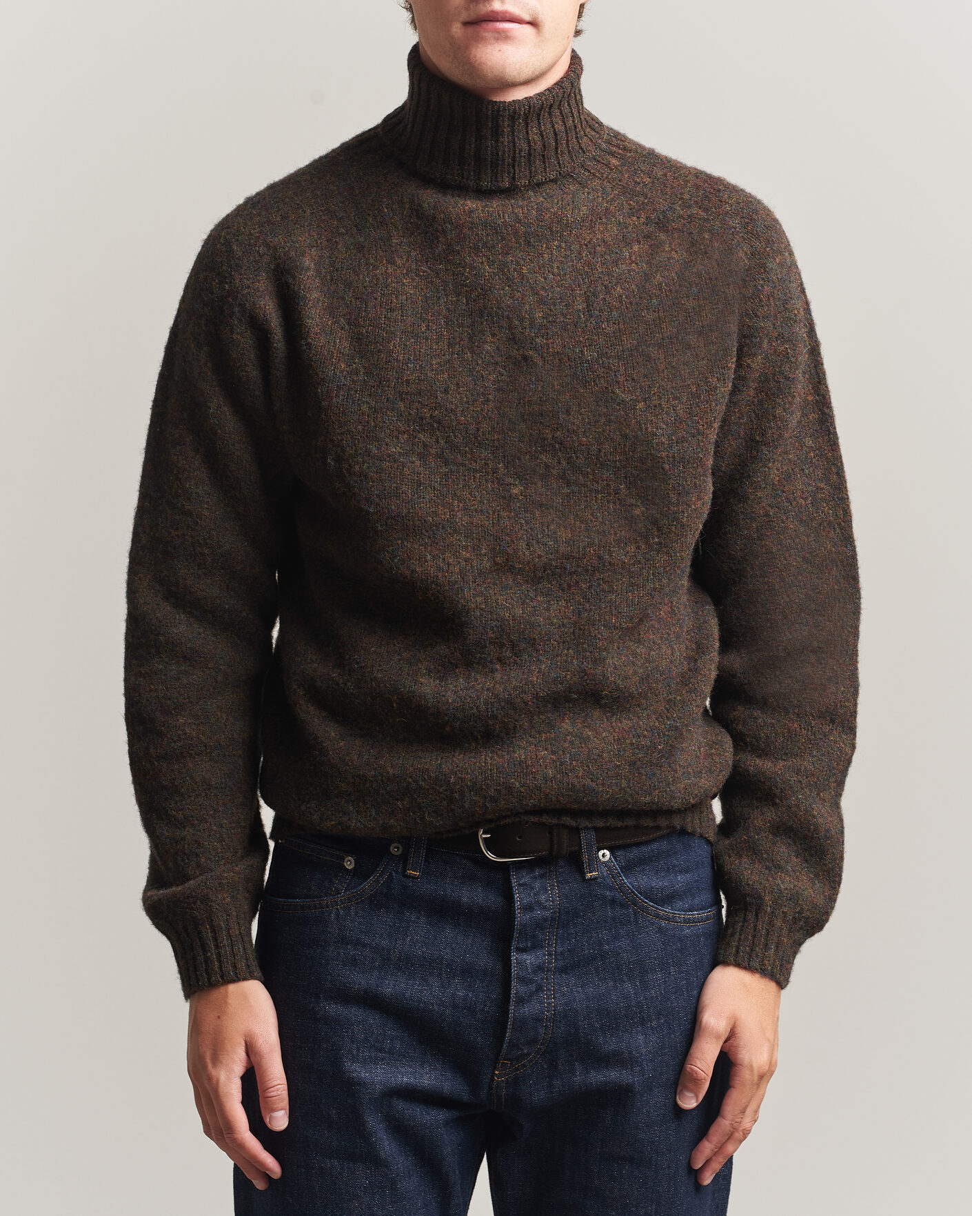 Mies | Puserot | Harley Of Scotland | Brushed Supersoft Lambswool Rollneck Carob
