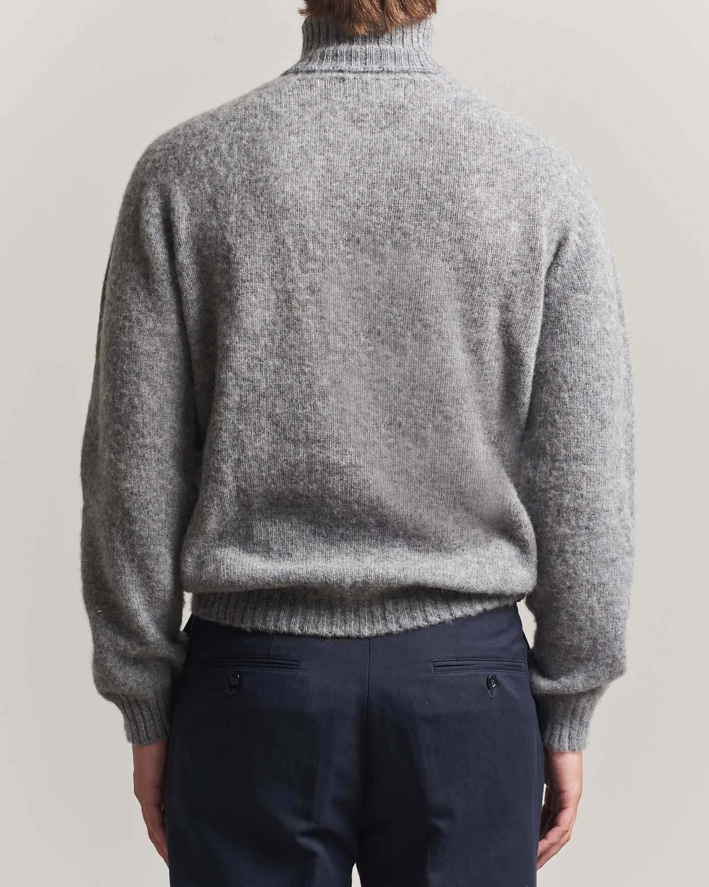 Mies | Puserot | Harley Of Scotland | Brushed Supersoft Lambswool Rollneck Mid Grey