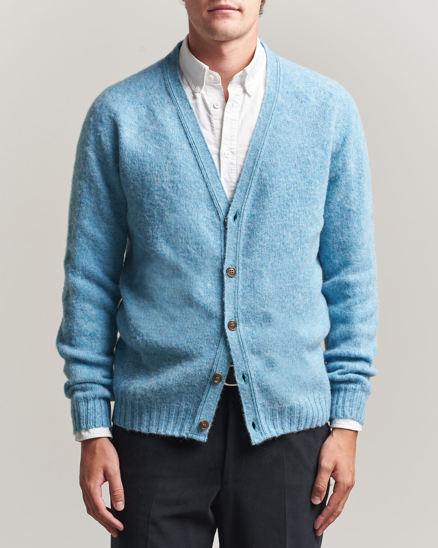 Mies | Puserot | Harley Of Scotland | Brushed Supersoft Lambswool Cardigan Loch Blue